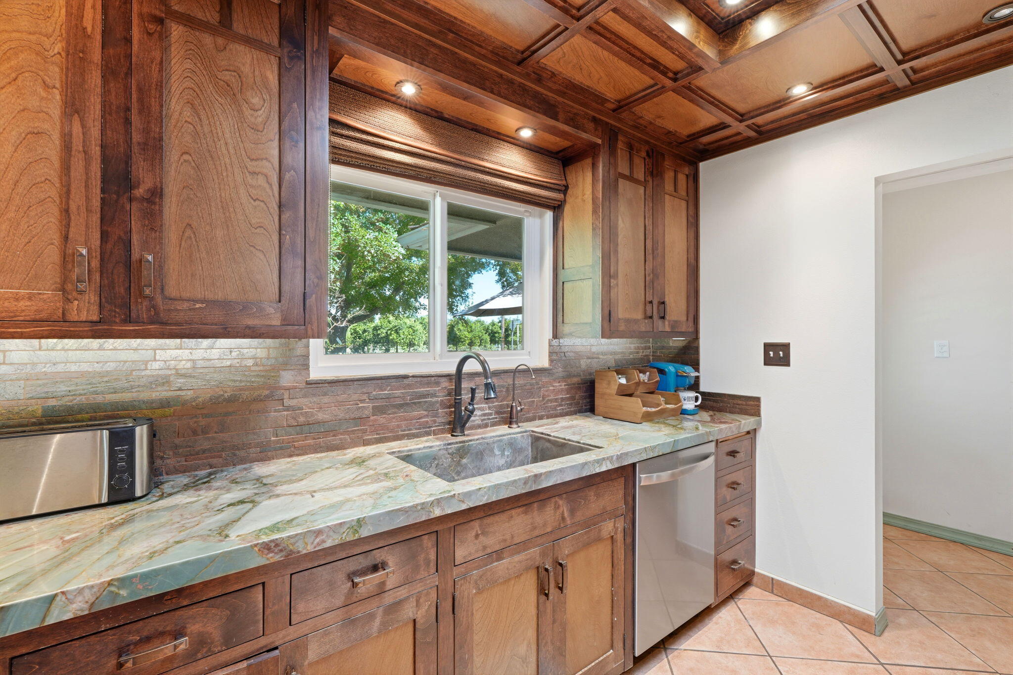 34339 Rd 162, Visalia, CA 93292