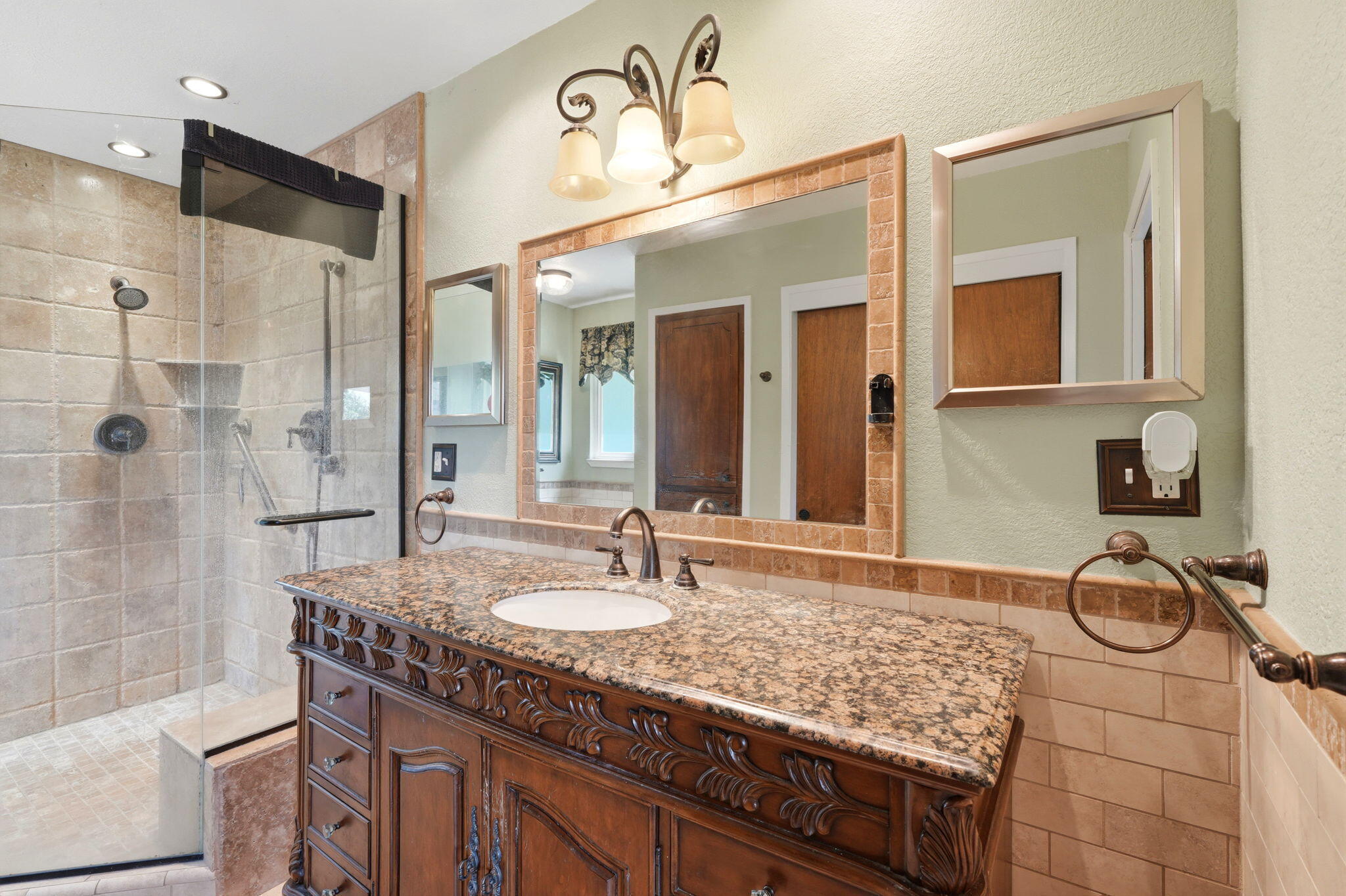 34339 Rd 162, Visalia, CA 93292