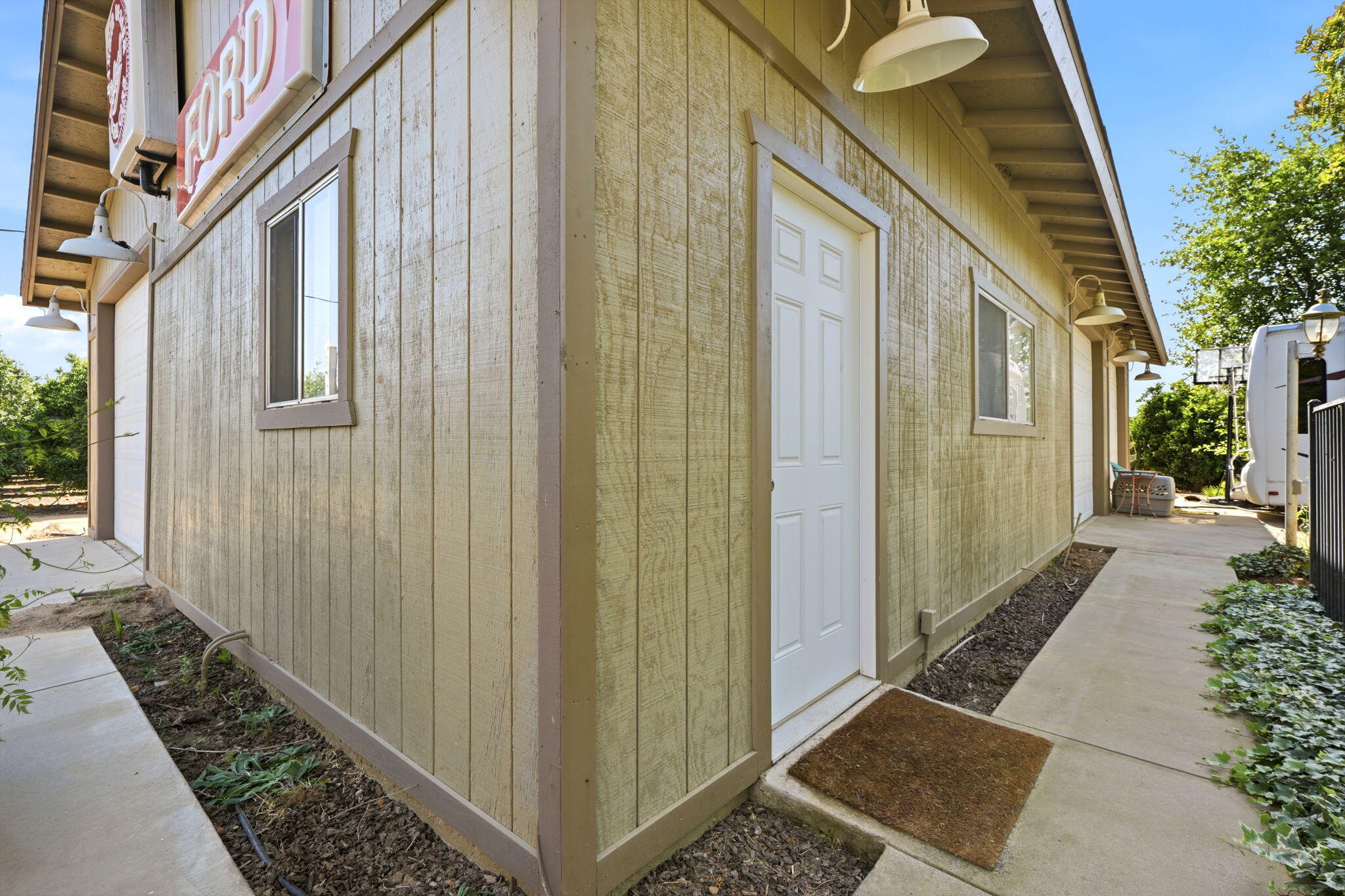 34339 Rd 162, Visalia, CA 93292