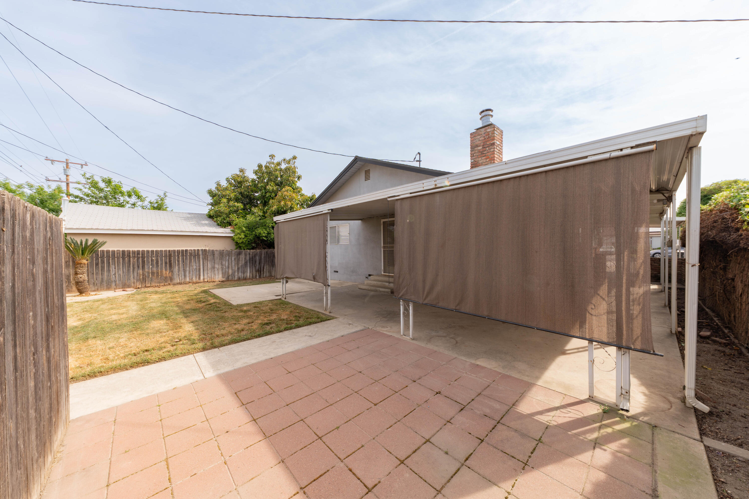 551 Auburn, Tulare, CA 93274