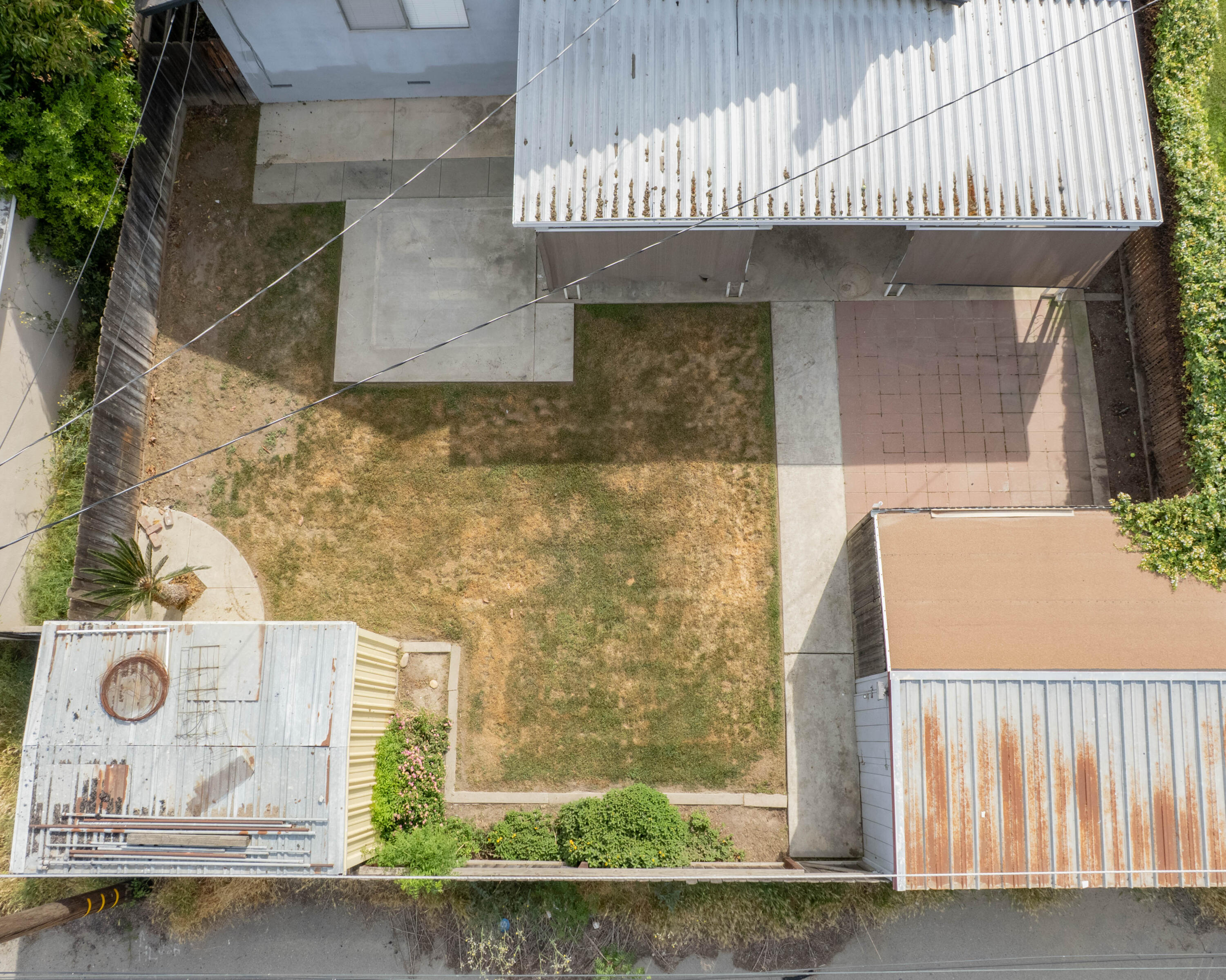 551 Auburn, Tulare, CA 93274