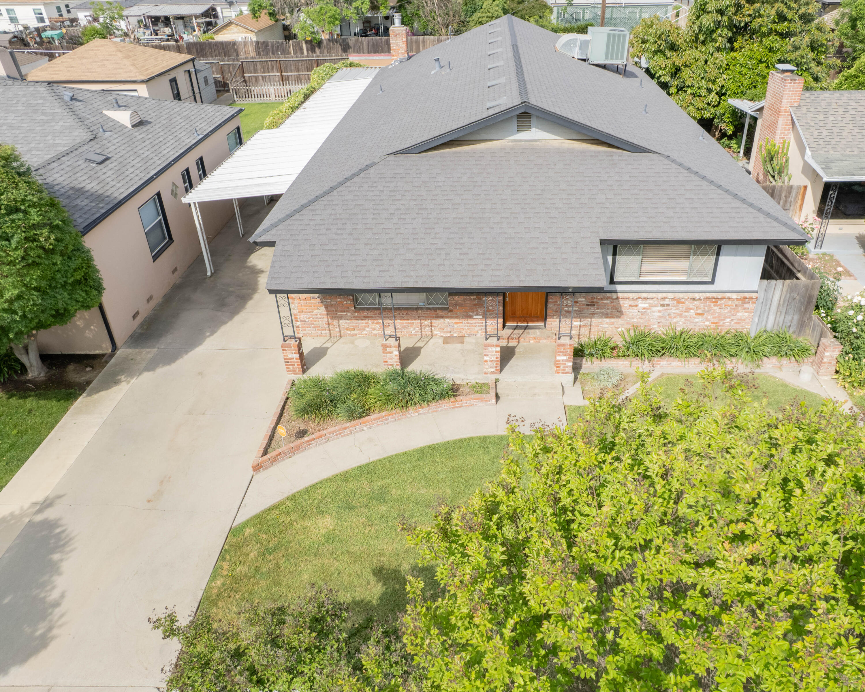 551 Auburn, Tulare, CA 93274