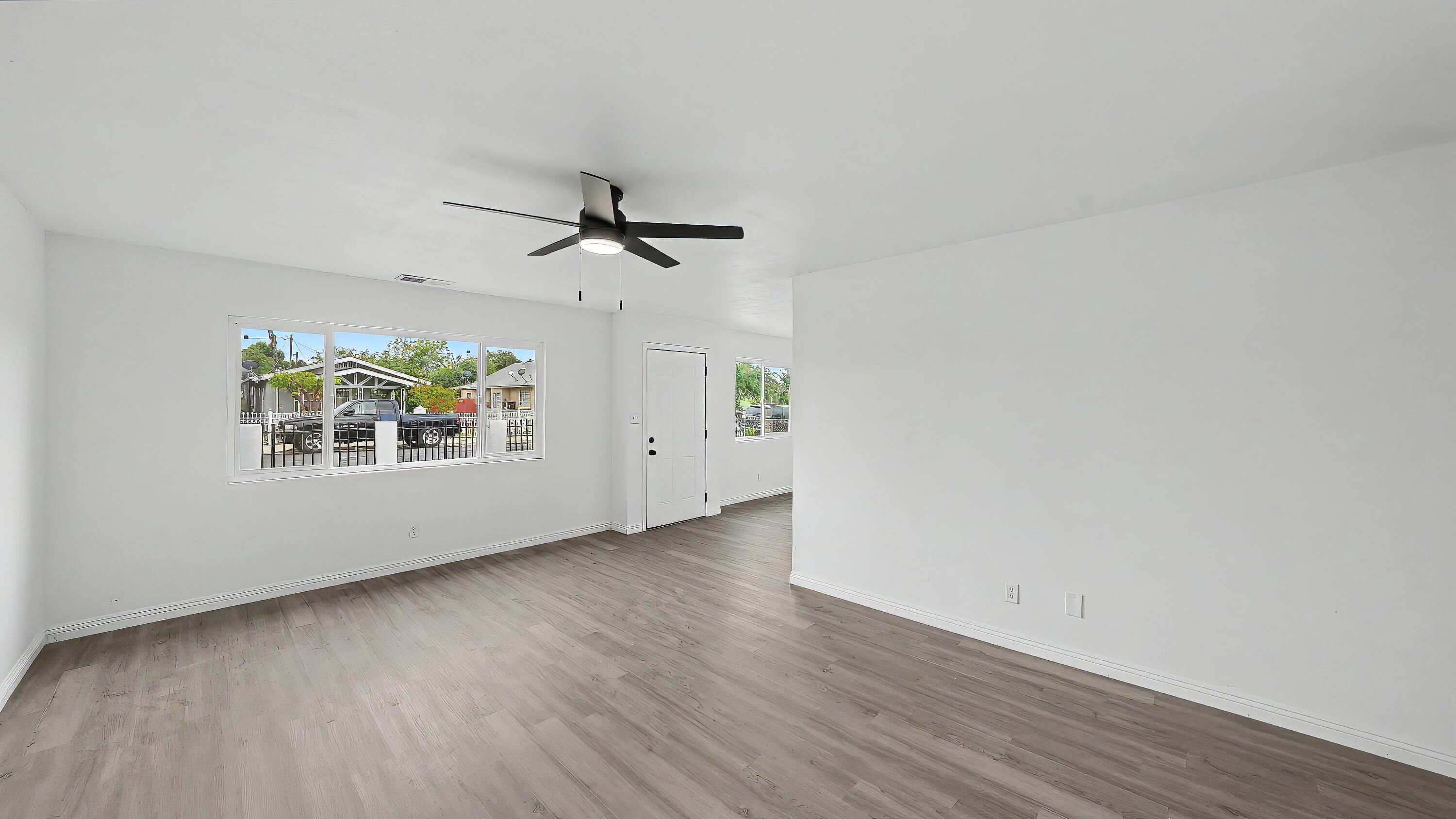 429 2nd St, Lindsay, CA 93247