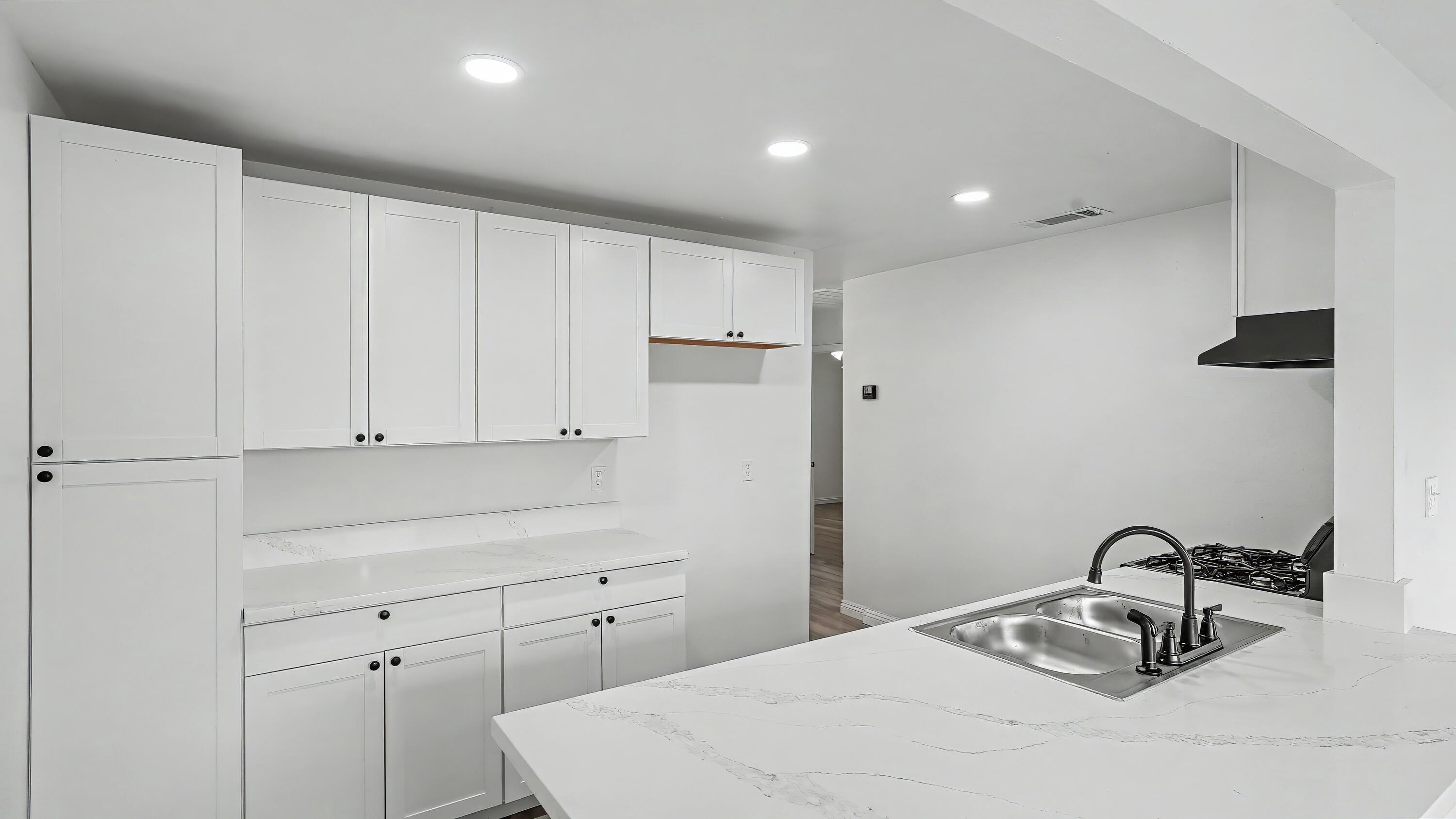 429 2nd St, Lindsay, CA 93247