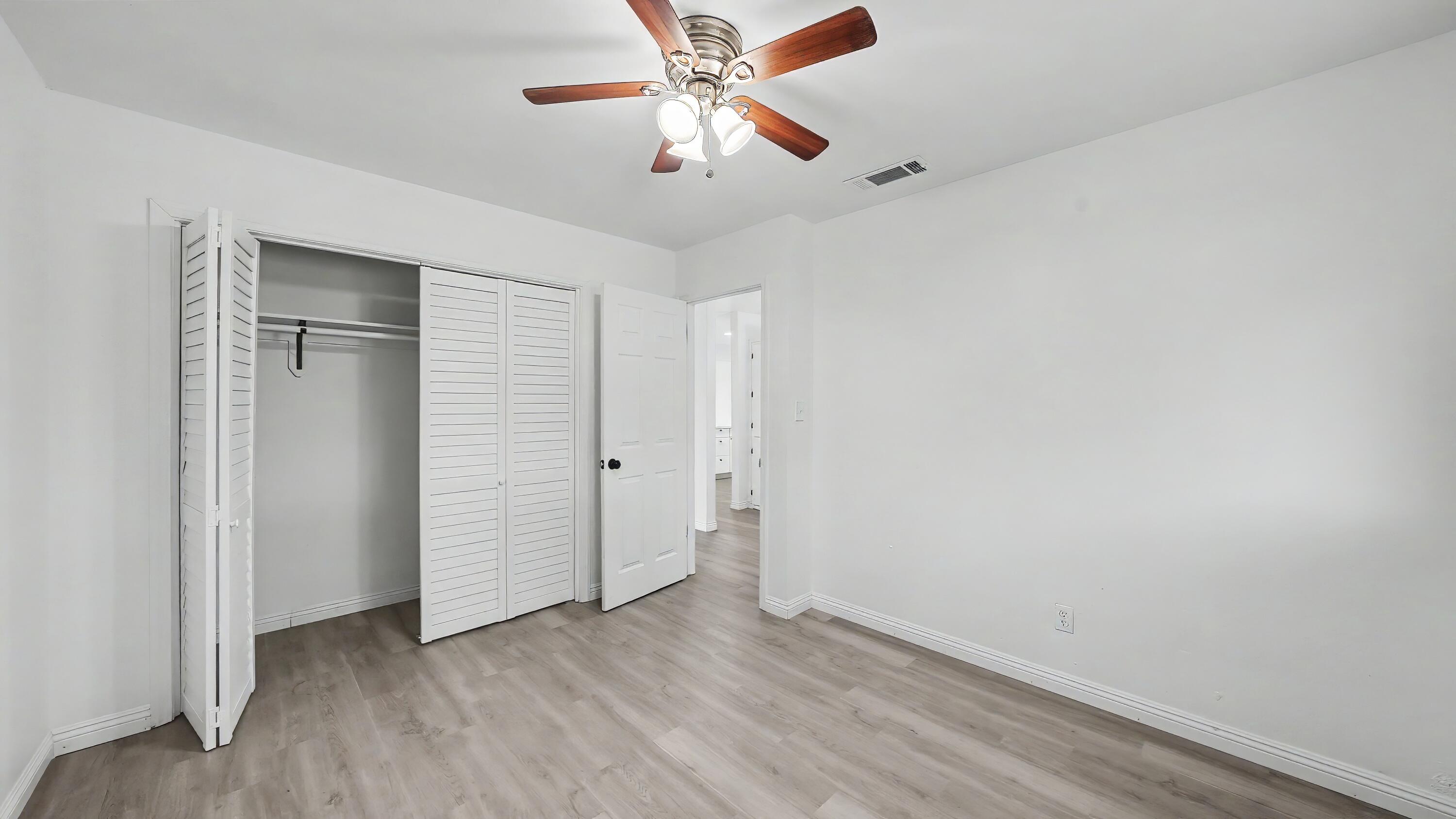 429 2nd St, Lindsay, CA 93247