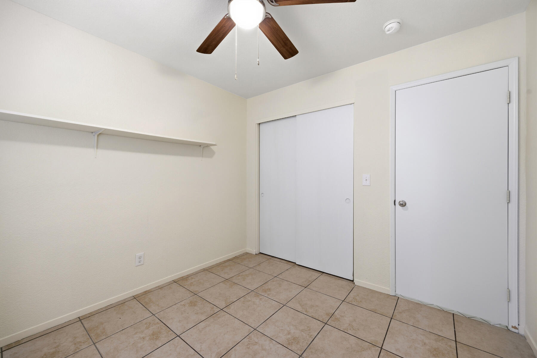 1936 E Roosevelt Ct, Visalia, CA 93292