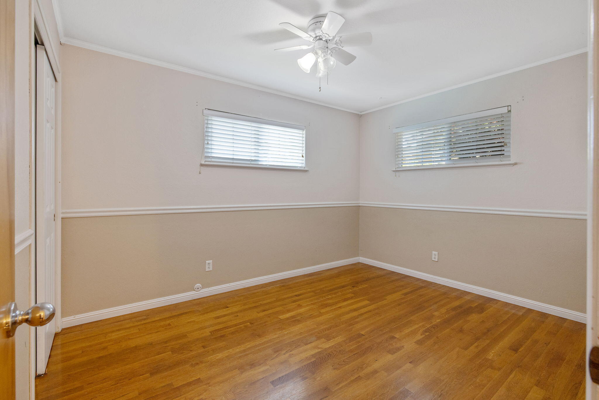 2735 W Laura Ave, Visalia, CA 93277