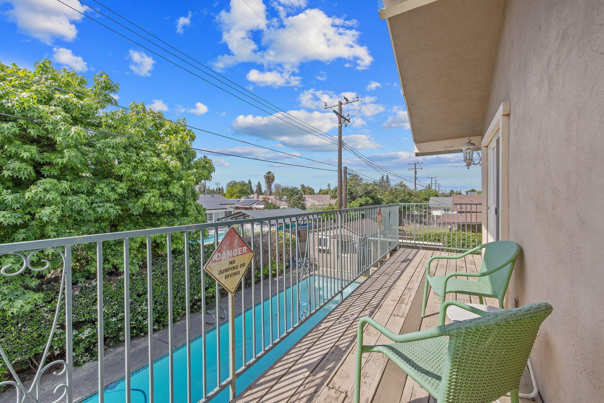 2735 W Laura Ave, Visalia, CA 93277