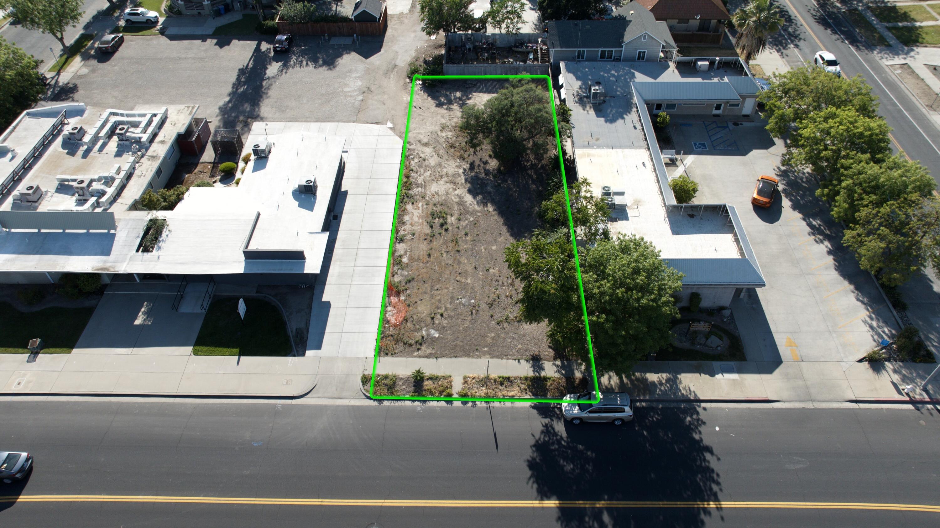 908 N Douty St, Hanford, CA 93230