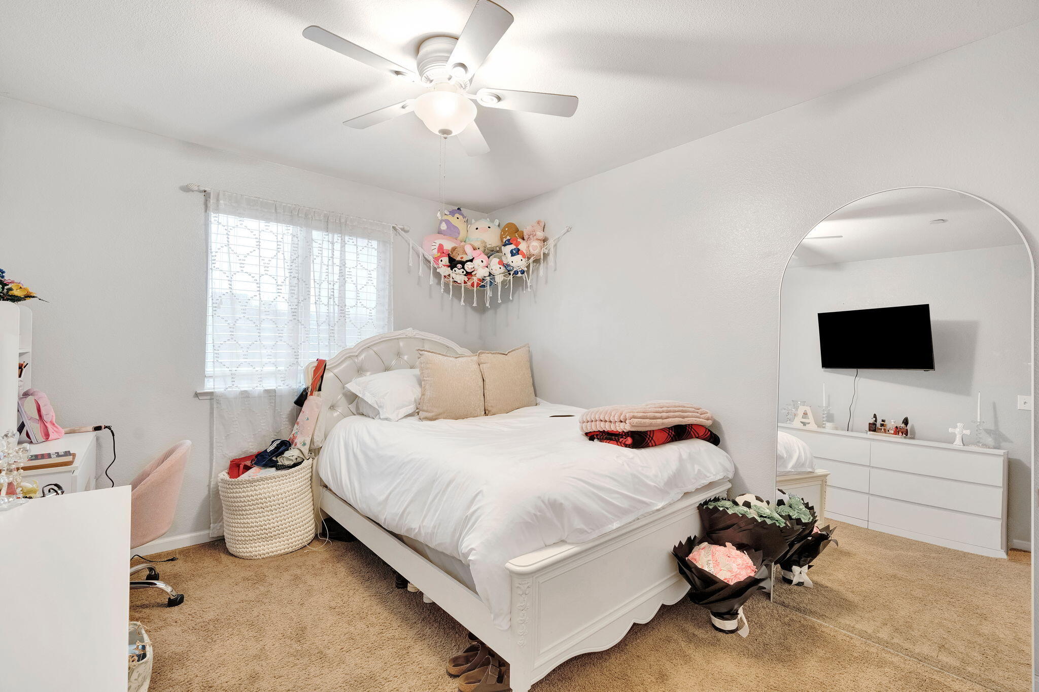 1418 Mandarin St, Madera, CA 93638