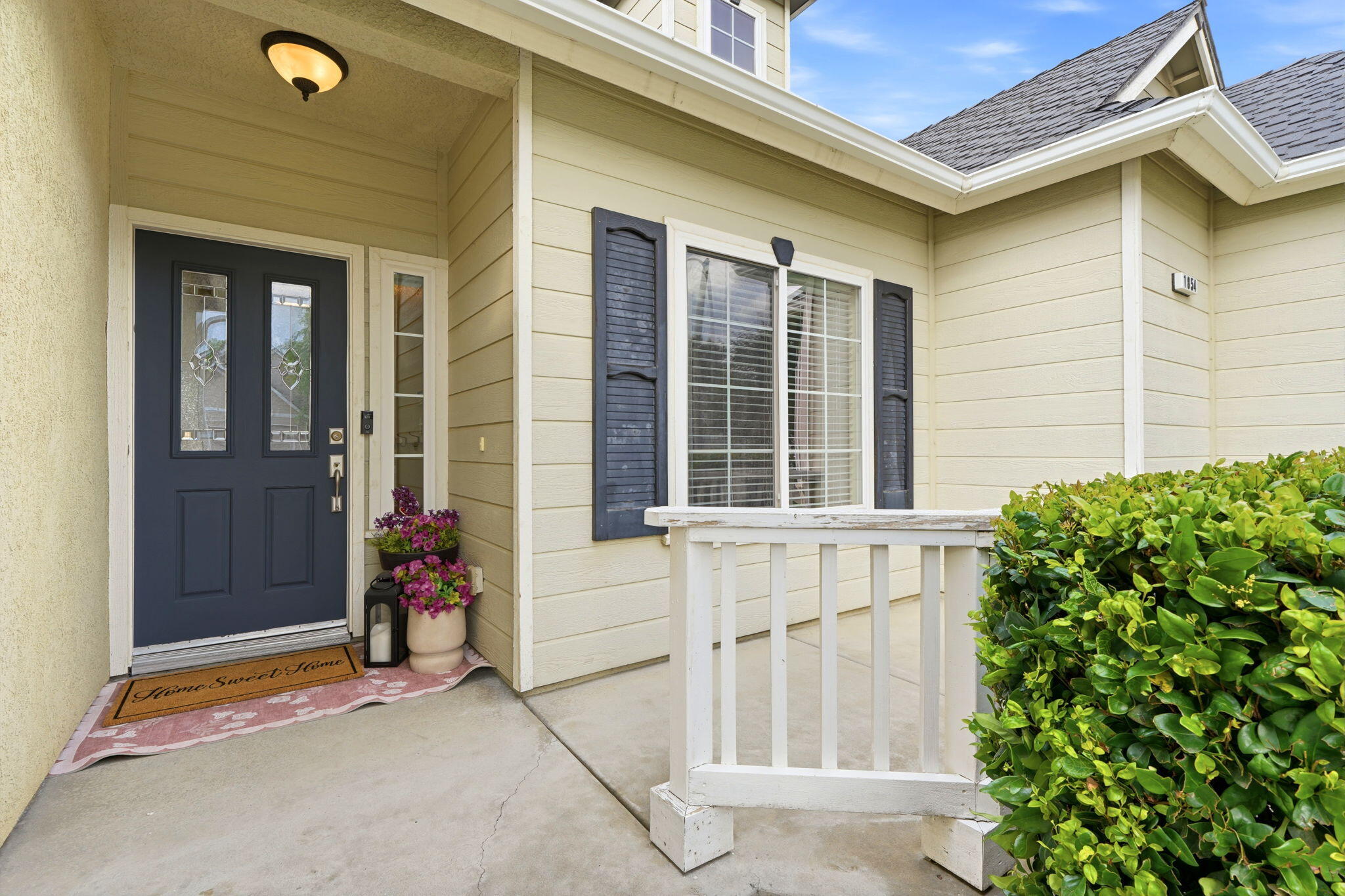 1854 Charles Krug, Tulare, CA 93274