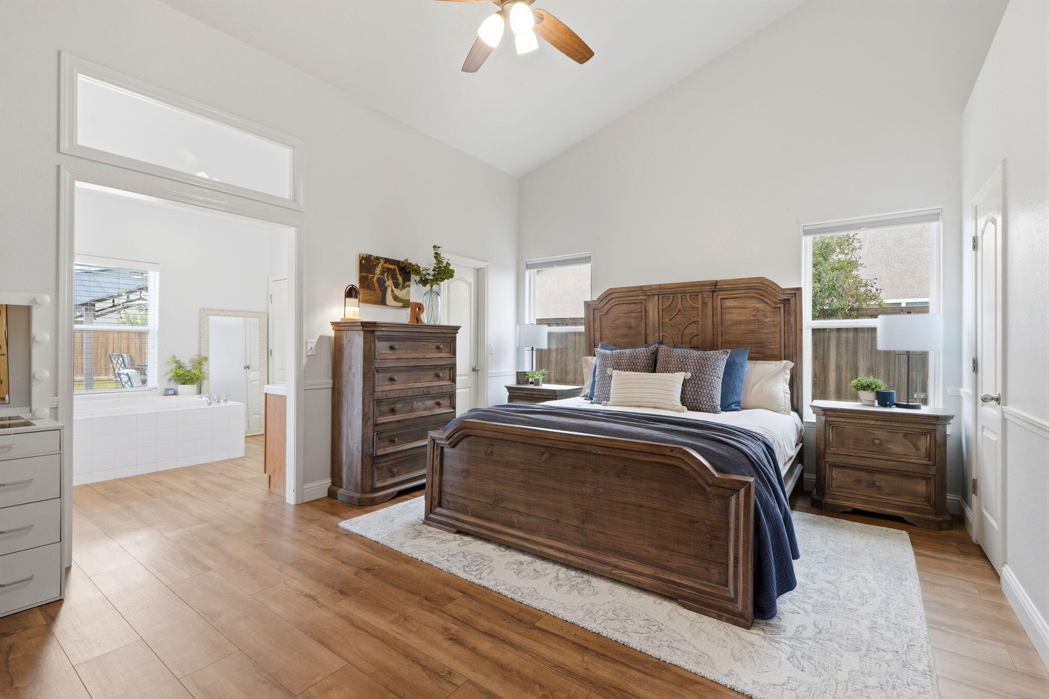 1854 Charles Krug, Tulare, CA 93274