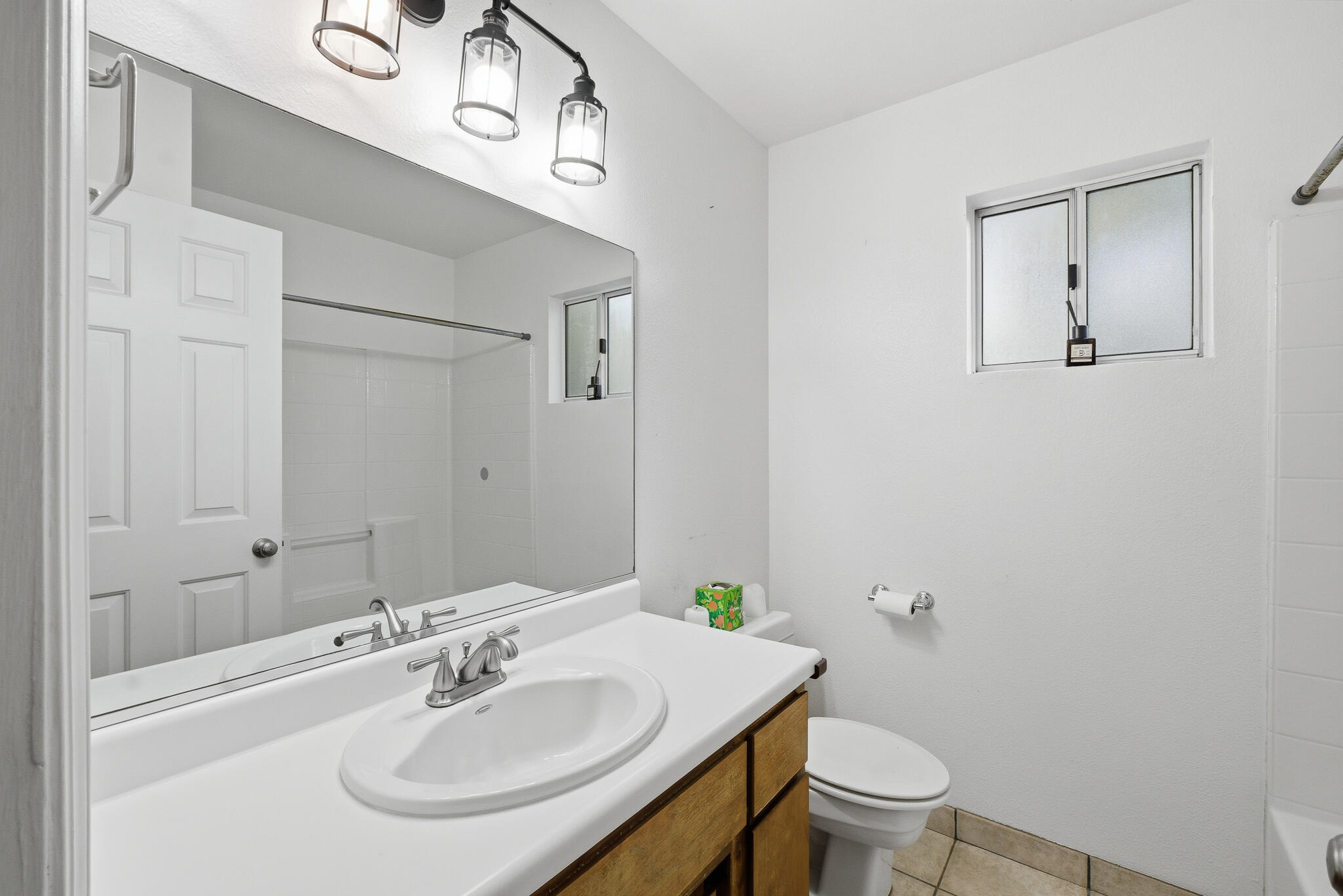 505 Kelsey Ct, Exeter, CA 93221