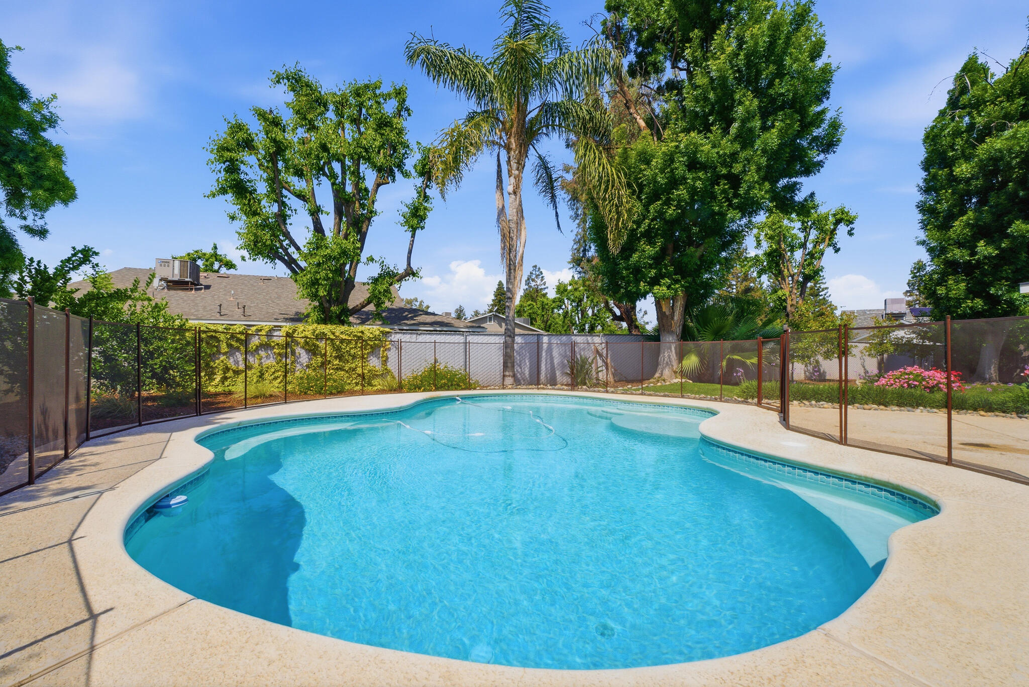 505 Kelsey Ct, Exeter, CA 93221