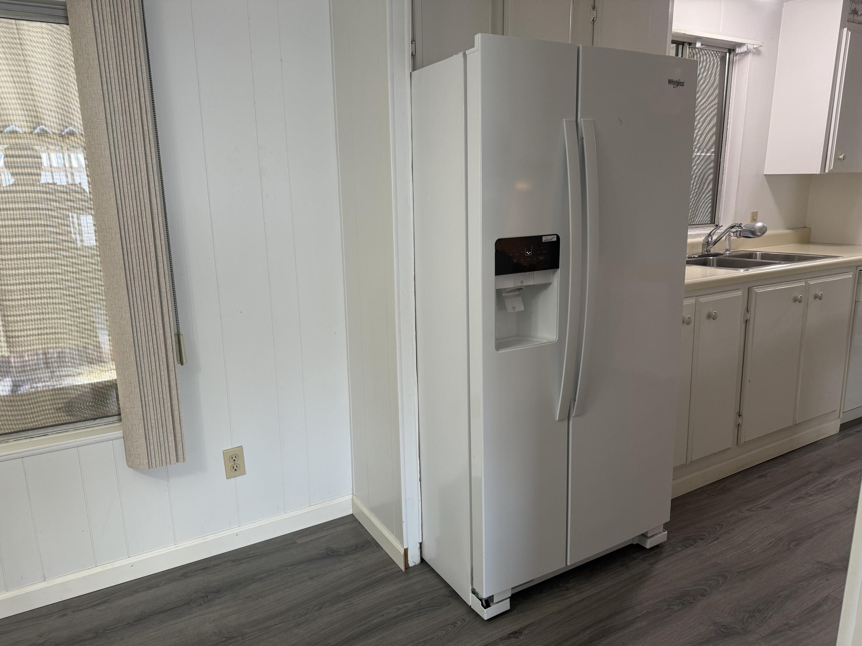 2627 W Midvalley Ave #118, Visalia, CA 93277