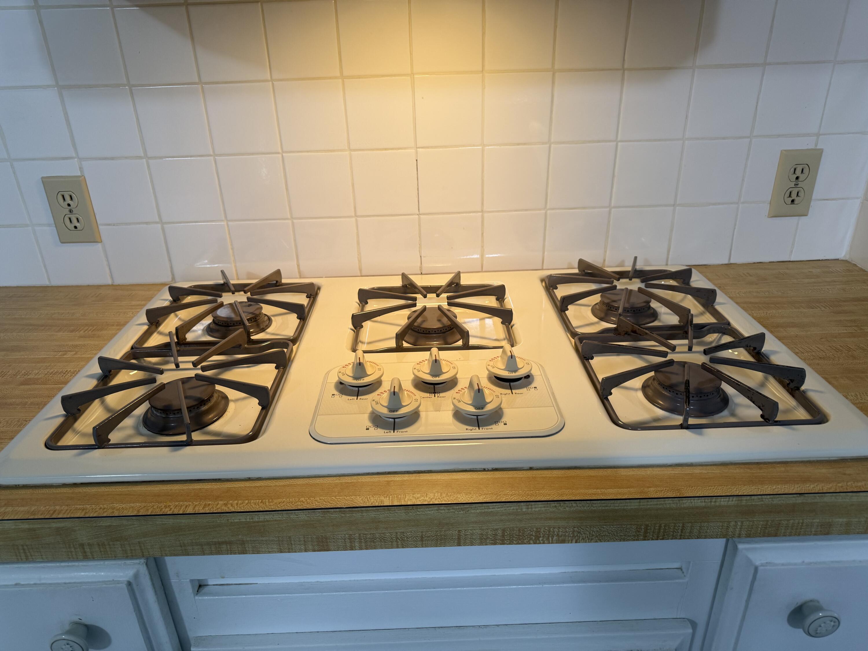 2627 W Midvalley Ave #118, Visalia, CA 93277