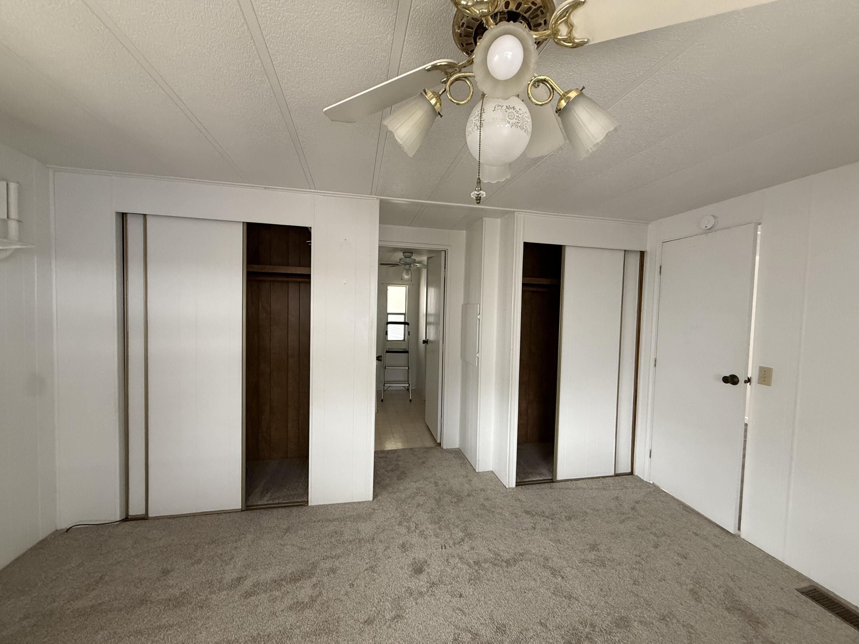 2627 W Midvalley Ave #118, Visalia, CA 93277