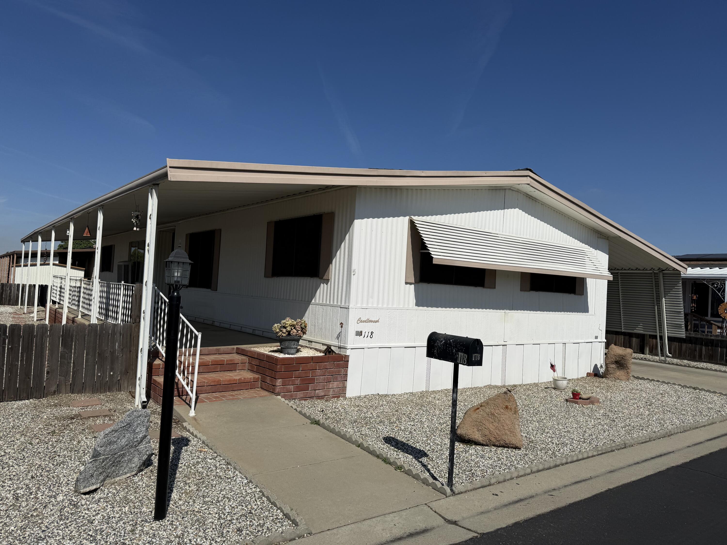 2627 W Midvalley Ave #118, Visalia, CA 93277