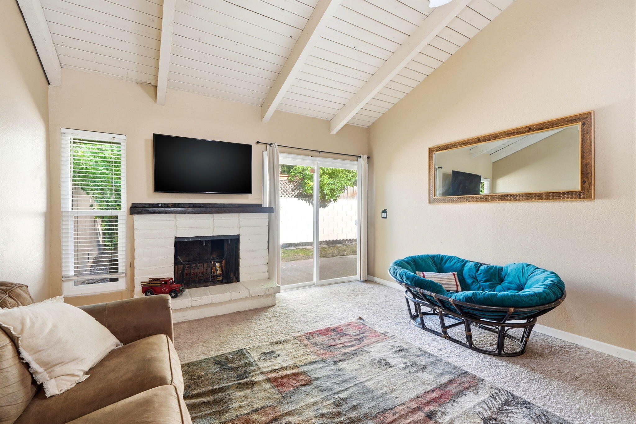 317 W Sierra Ave, Fresno, CA 93704