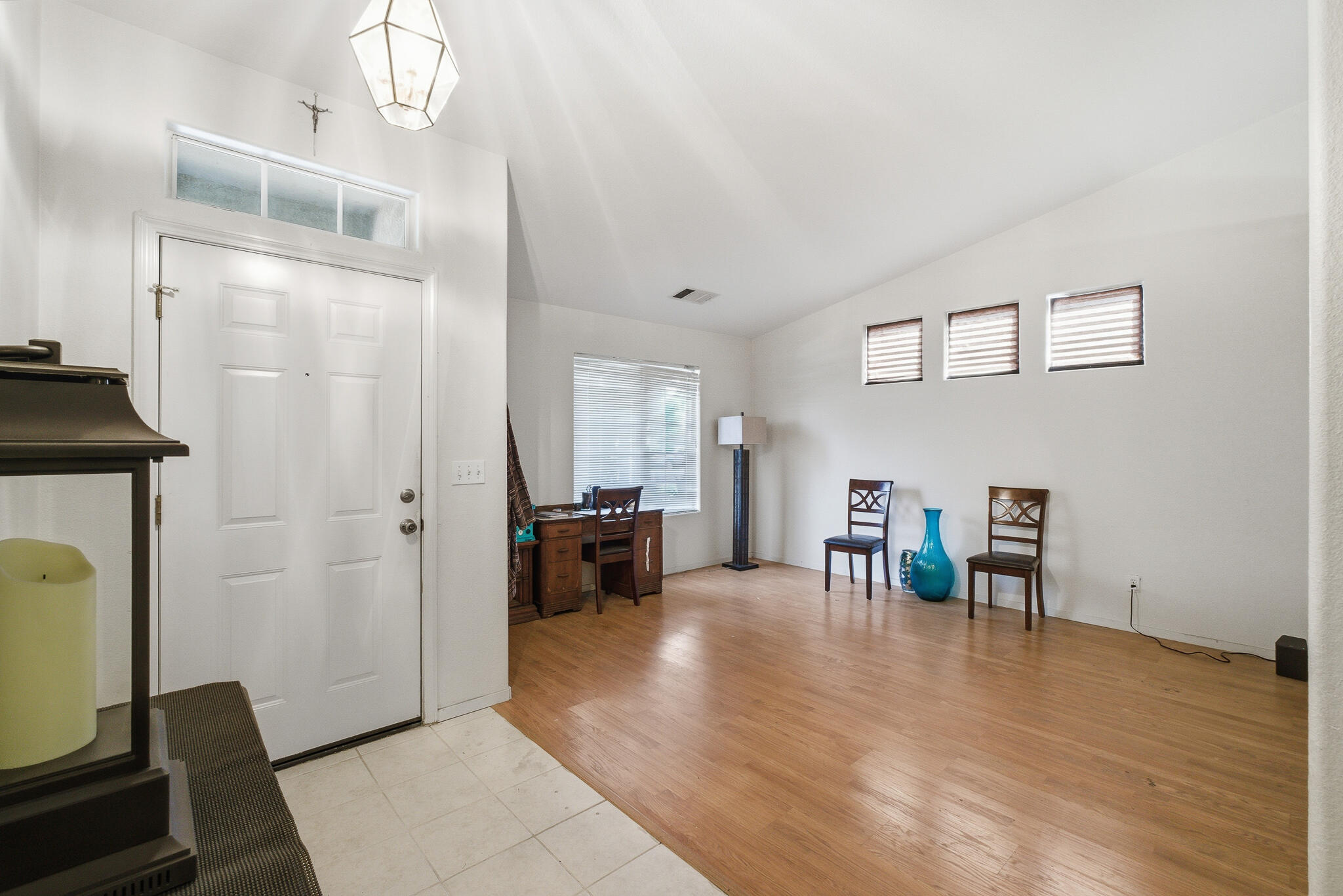 719 E Ferguson Ave, Visalia, CA 93292