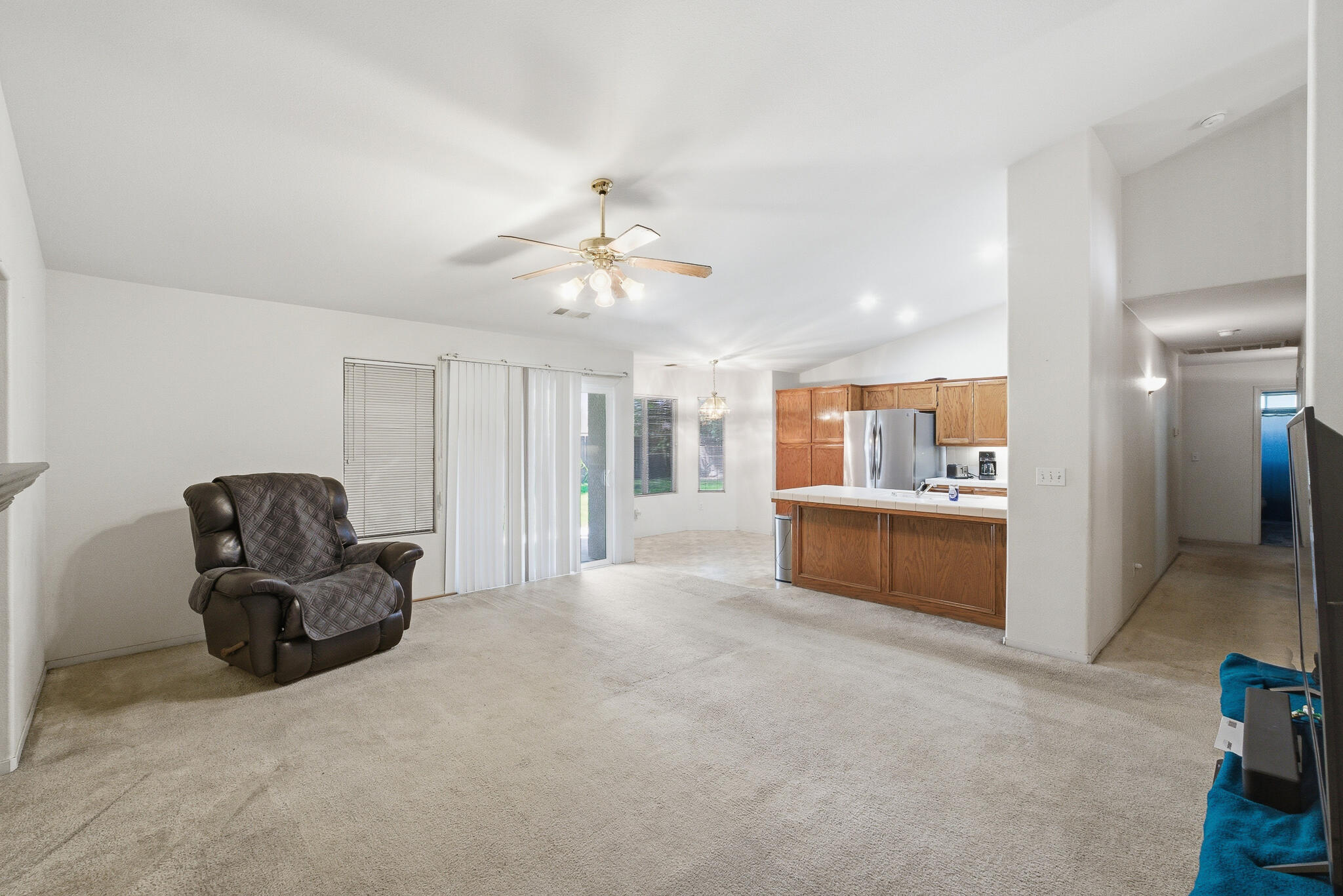 719 E Ferguson Ave, Visalia, CA 93292