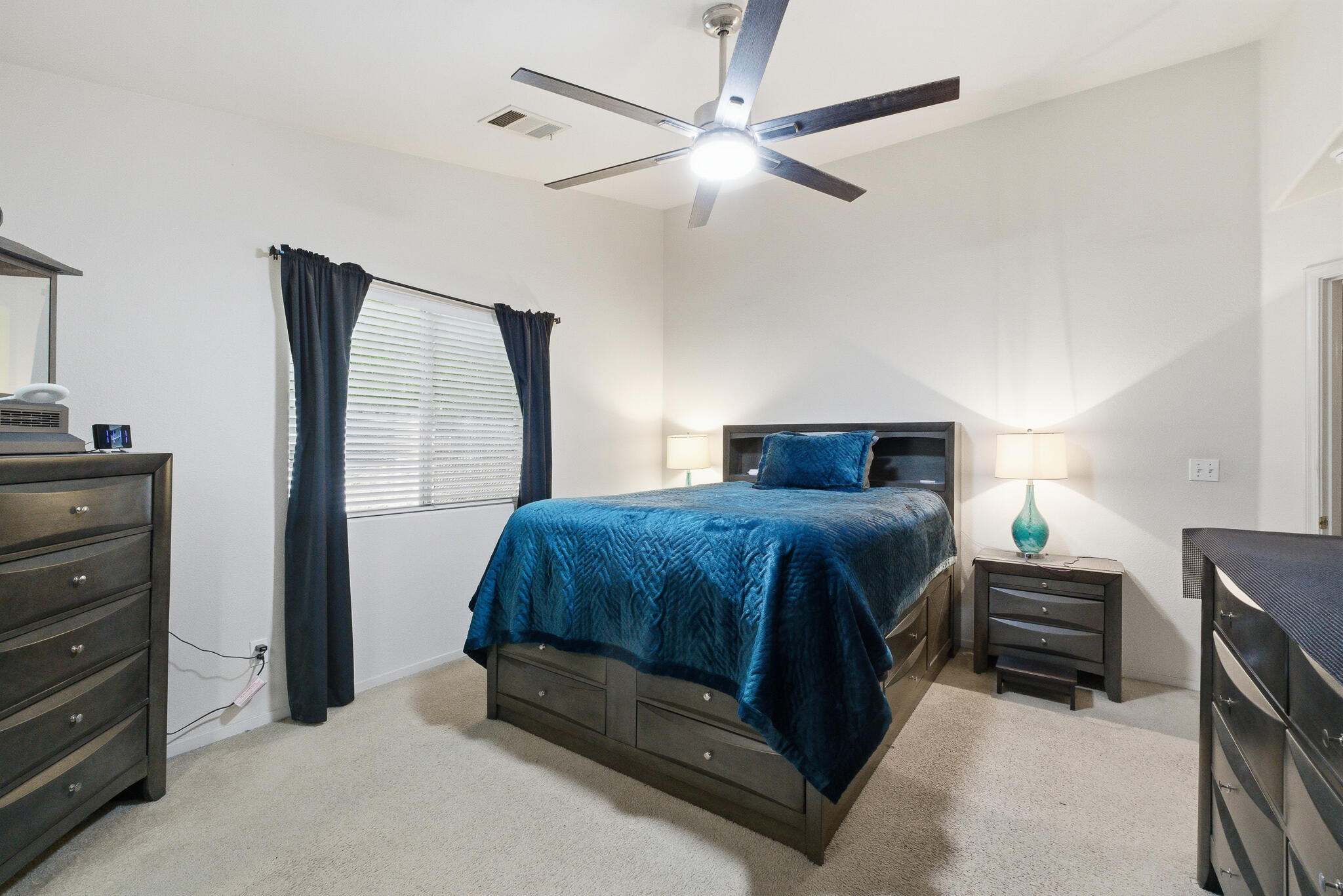 719 E Ferguson Ave, Visalia, CA 93292