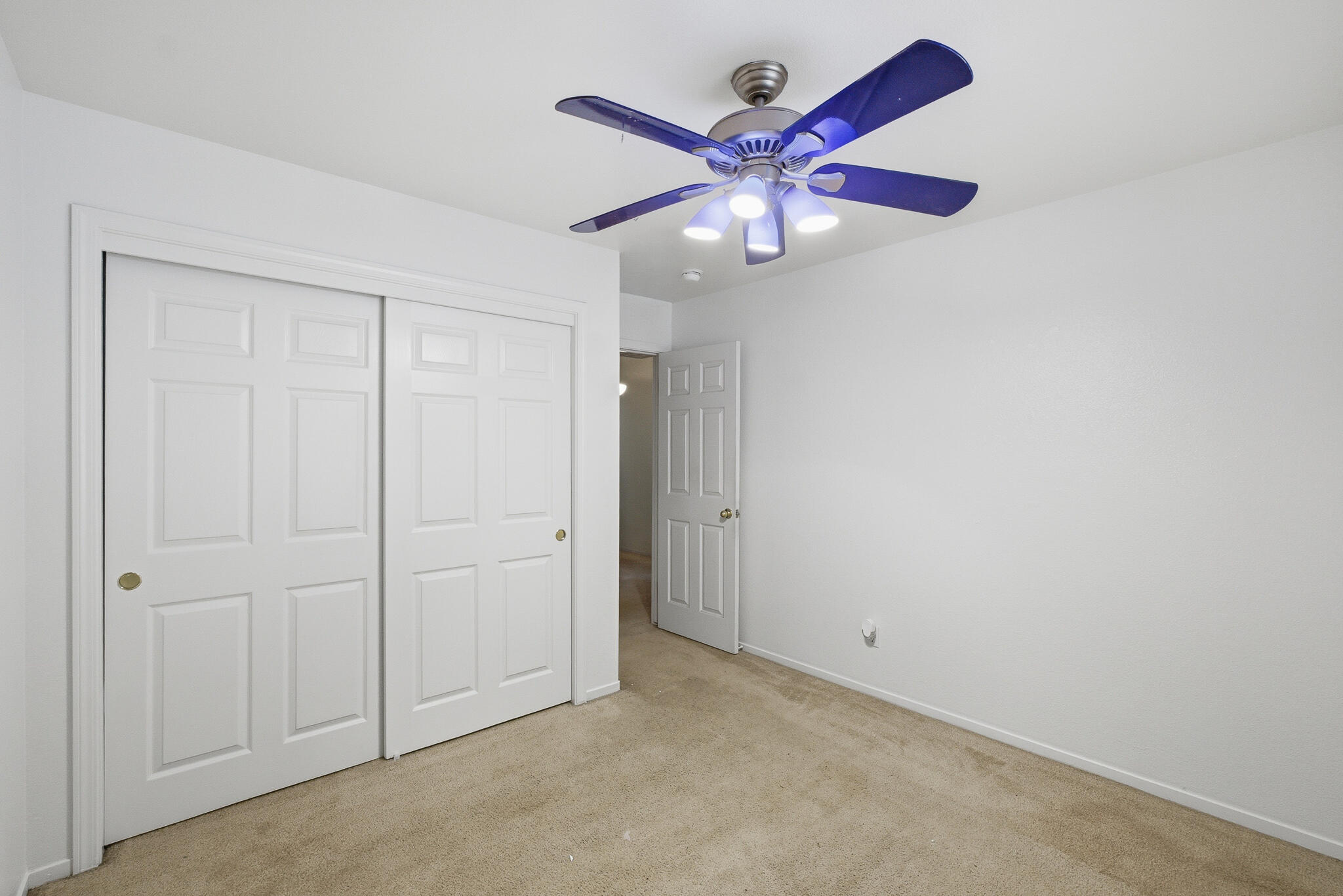 719 E Ferguson Ave, Visalia, CA 93292