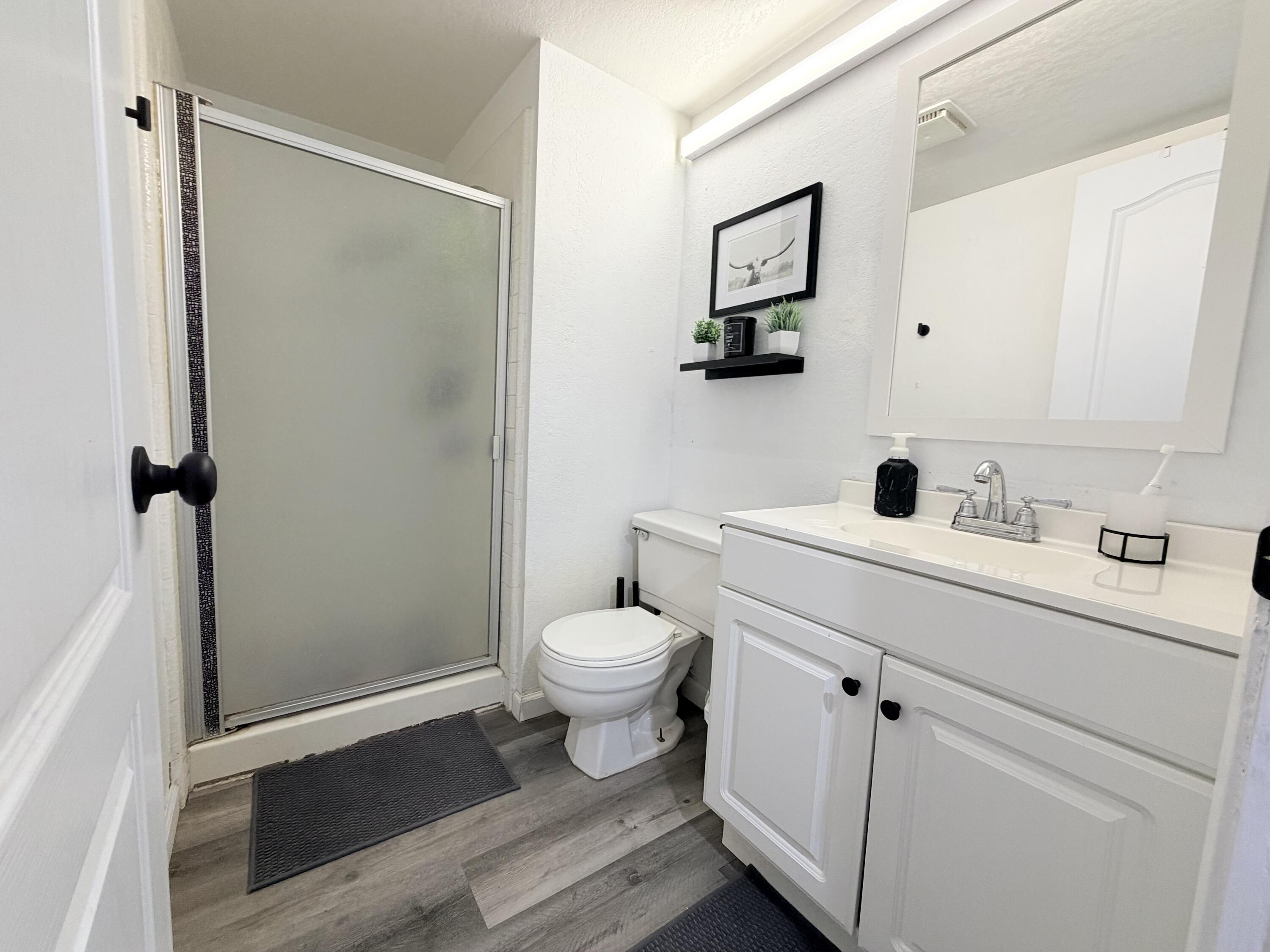 1112 W Bel Aire, Porterville, CA 93257