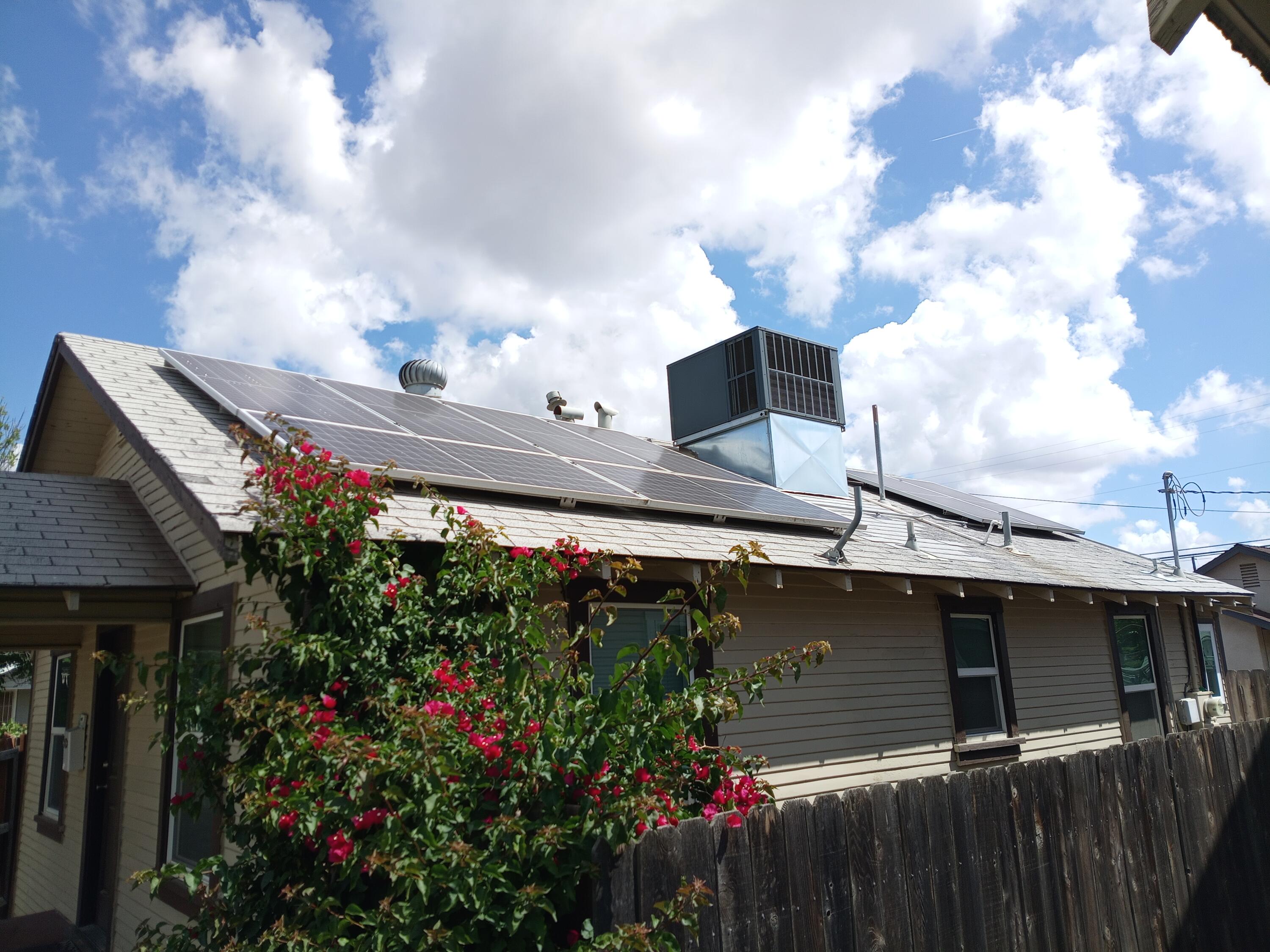 321 N Orange Ave, Exeter, CA 93221