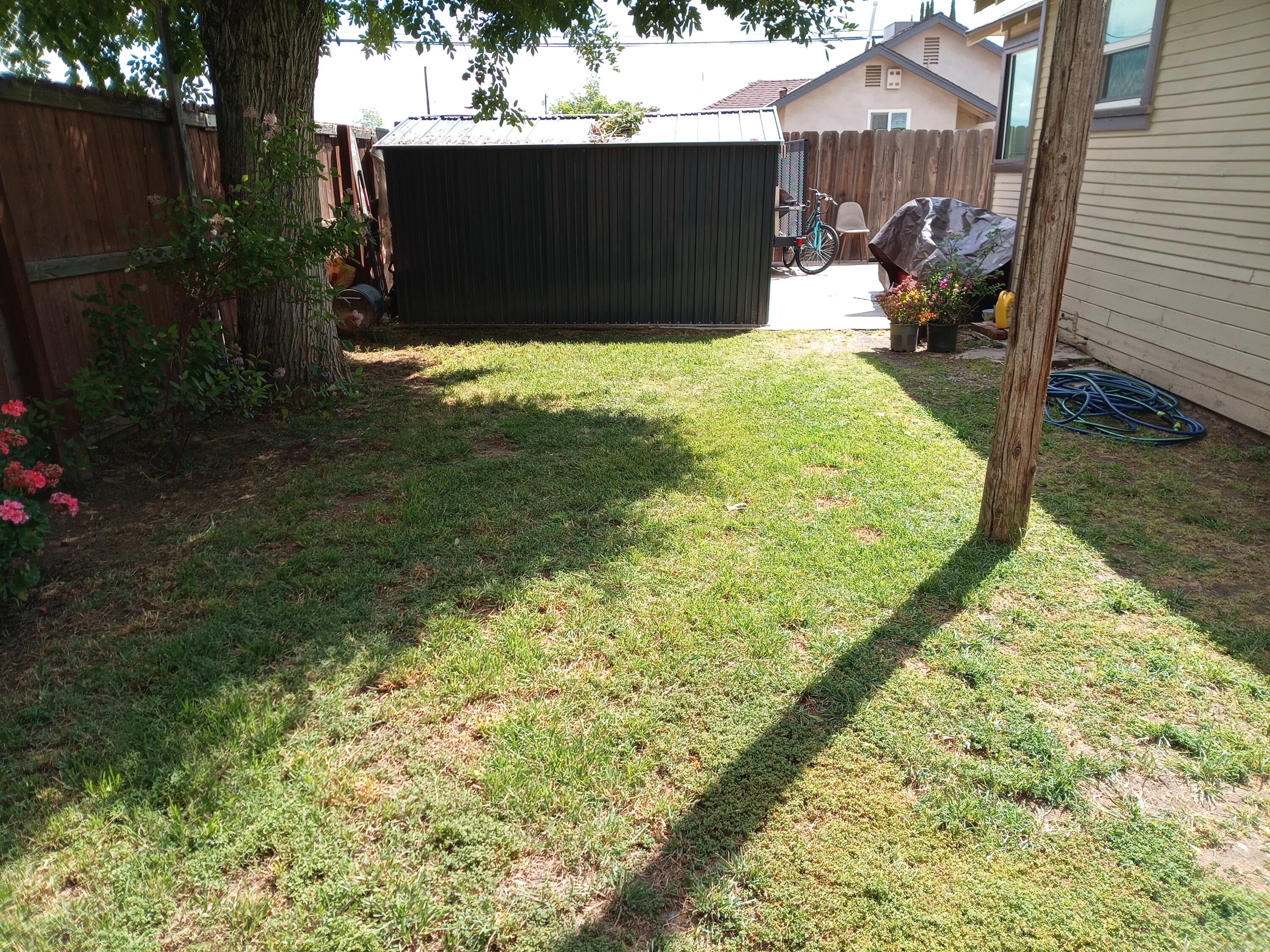 321 N Orange Ave, Exeter, CA 93221