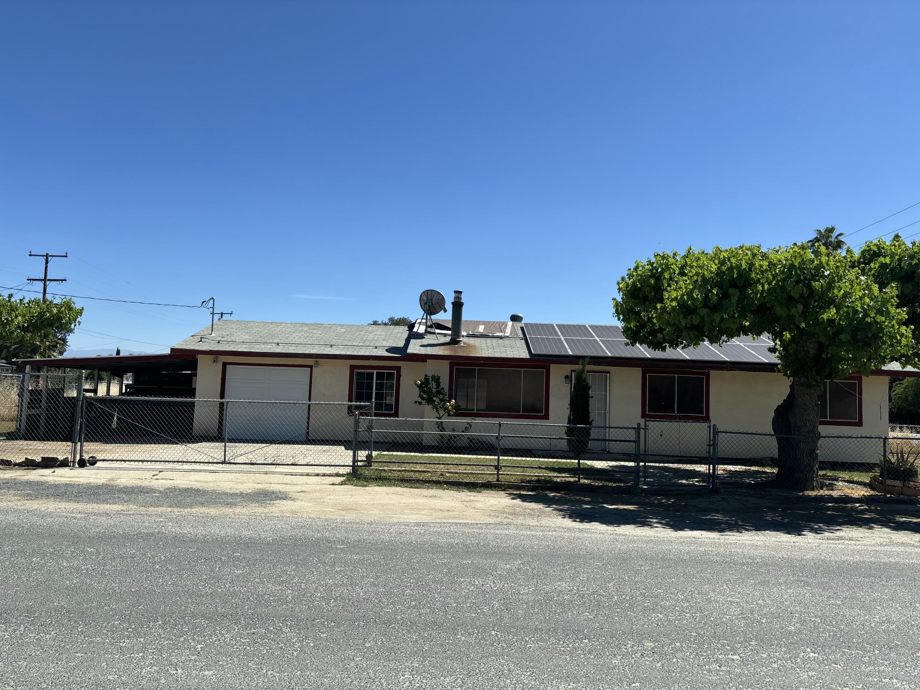 5610 Rd 234, Ducor, CA 93218