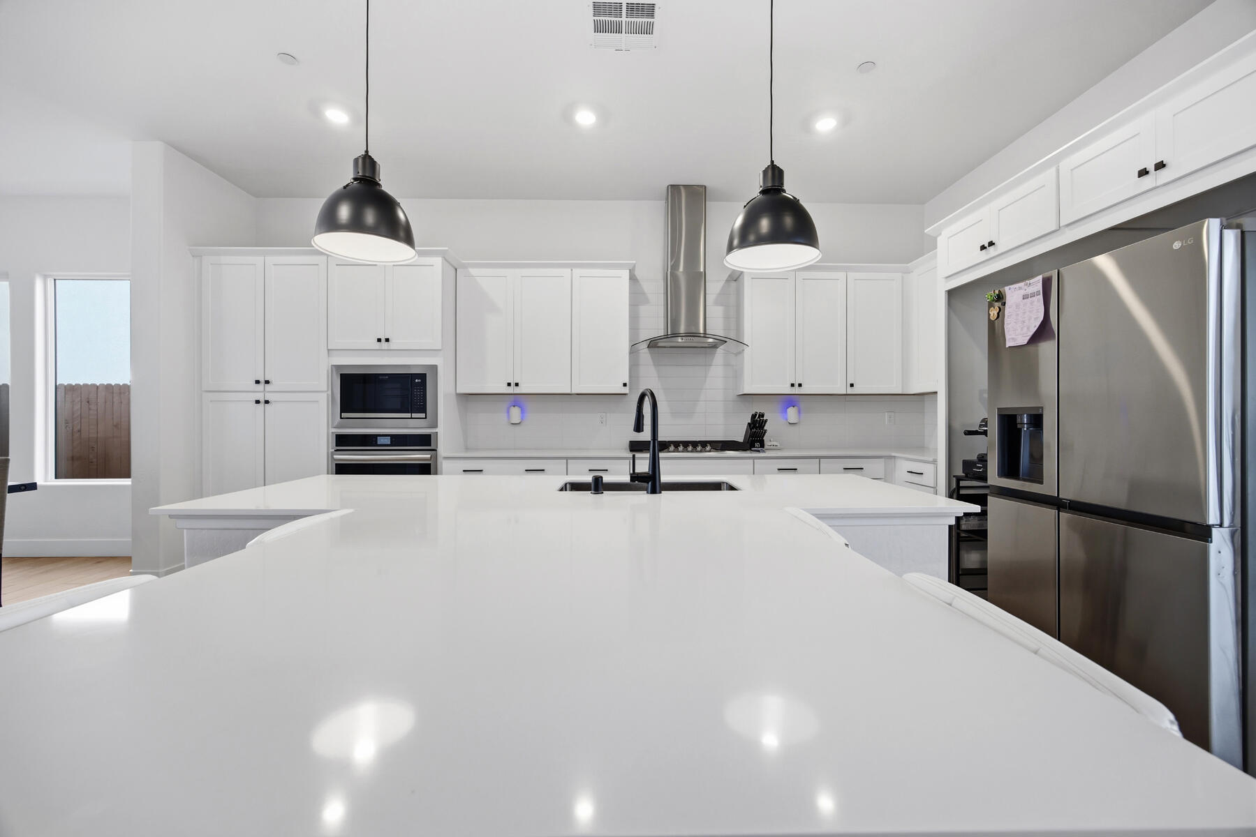 412 E Newton Ave, Visalia, CA 93291