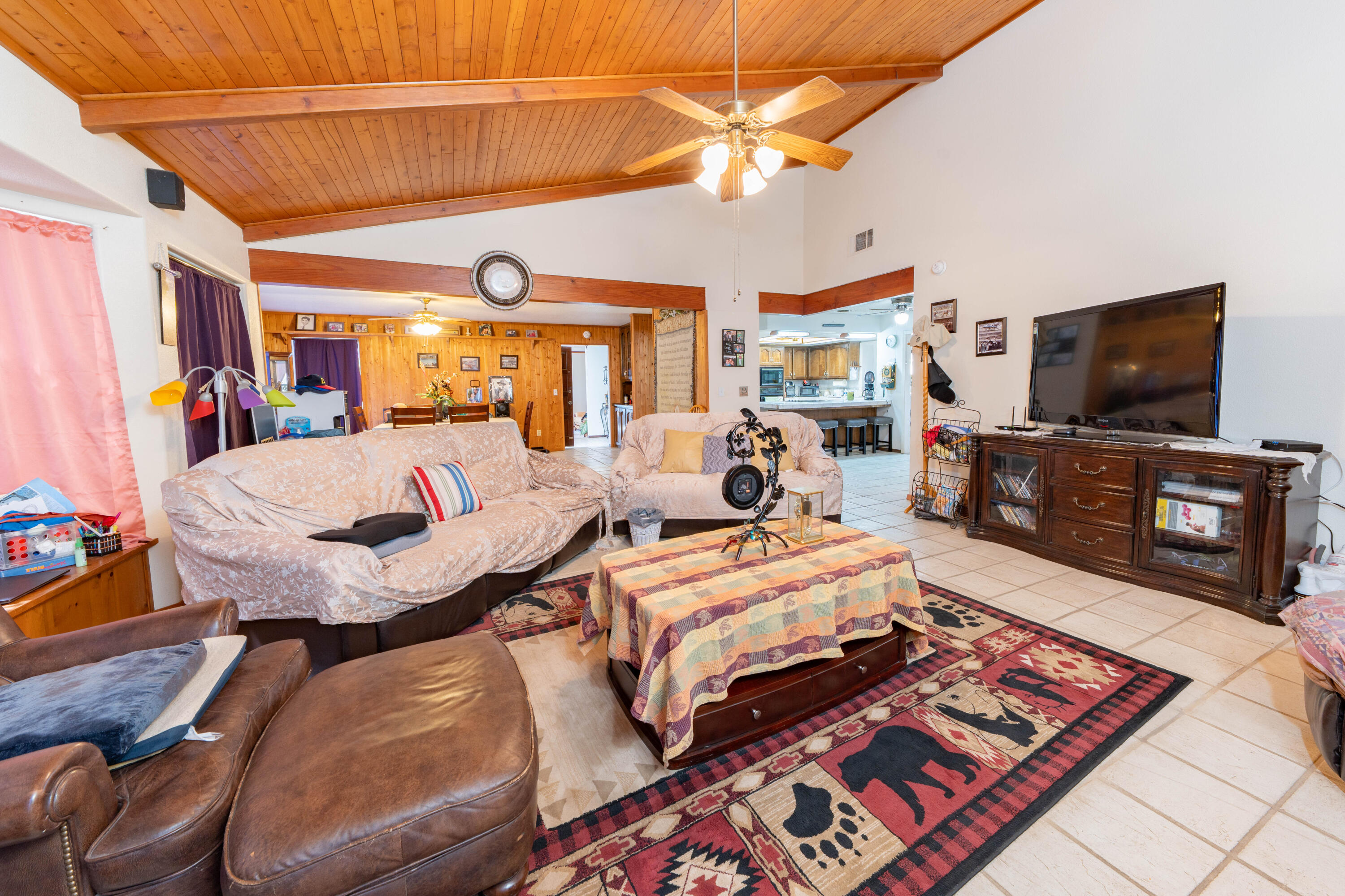 16601 Mustang Dr, Springville, CA 93265