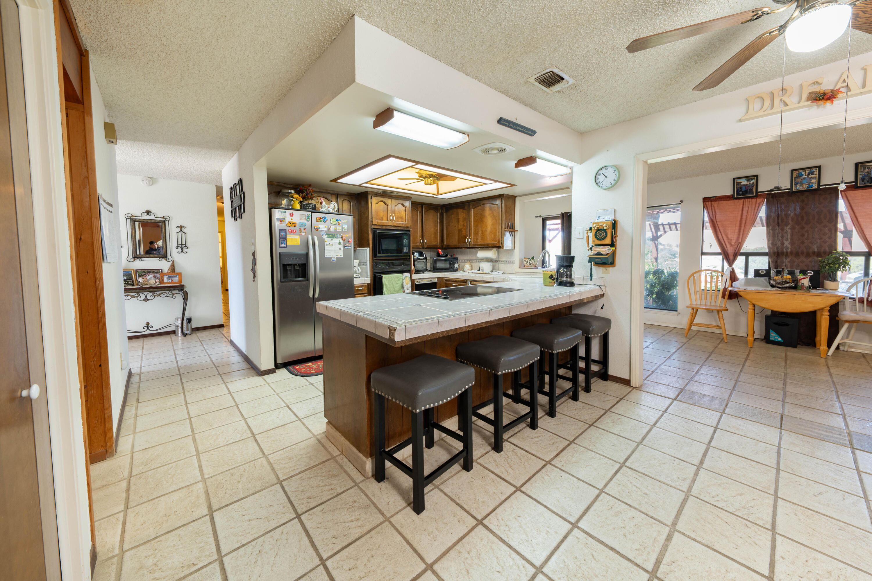 16601 Mustang Dr, Springville, CA 93265