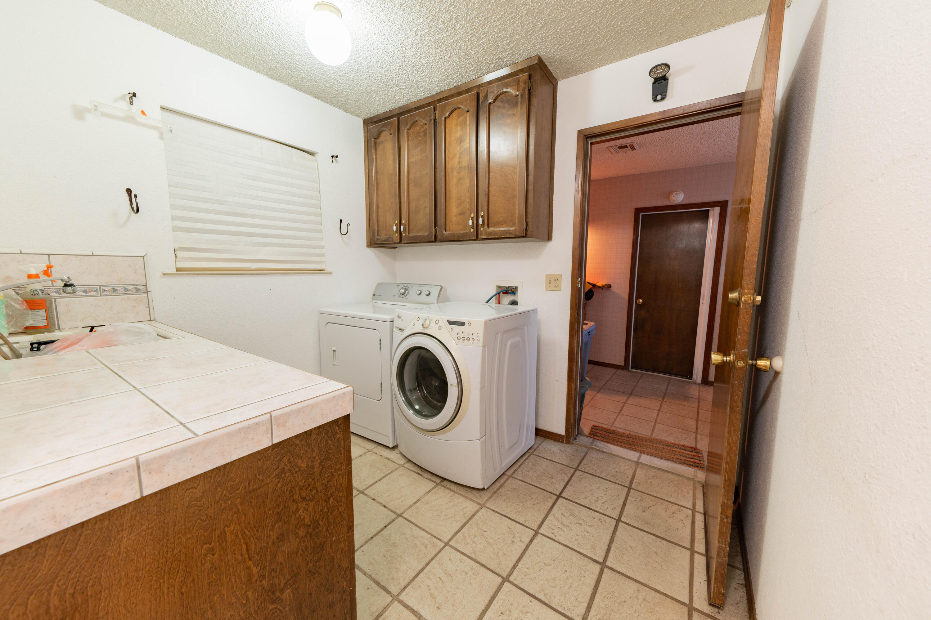 16601 Mustang Dr, Springville, CA 93265