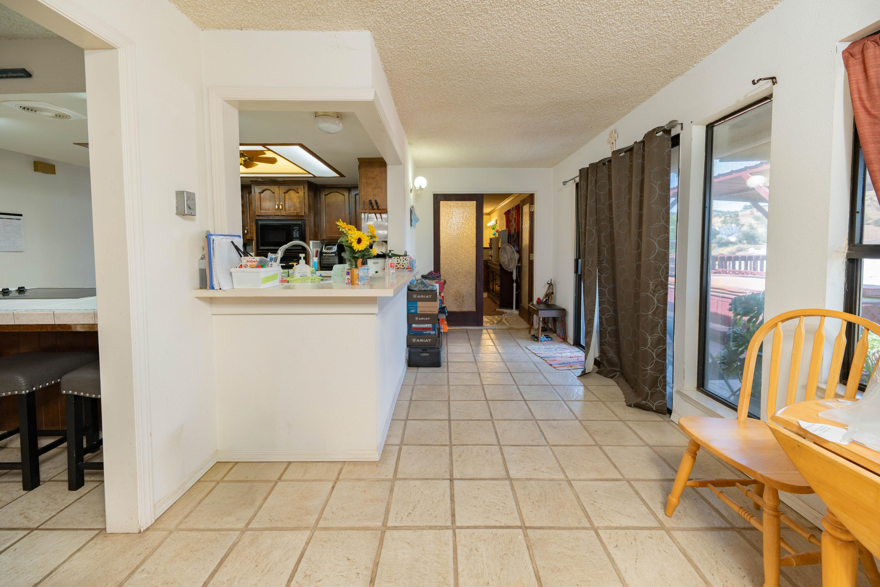 16601 Mustang Dr, Springville, CA 93265