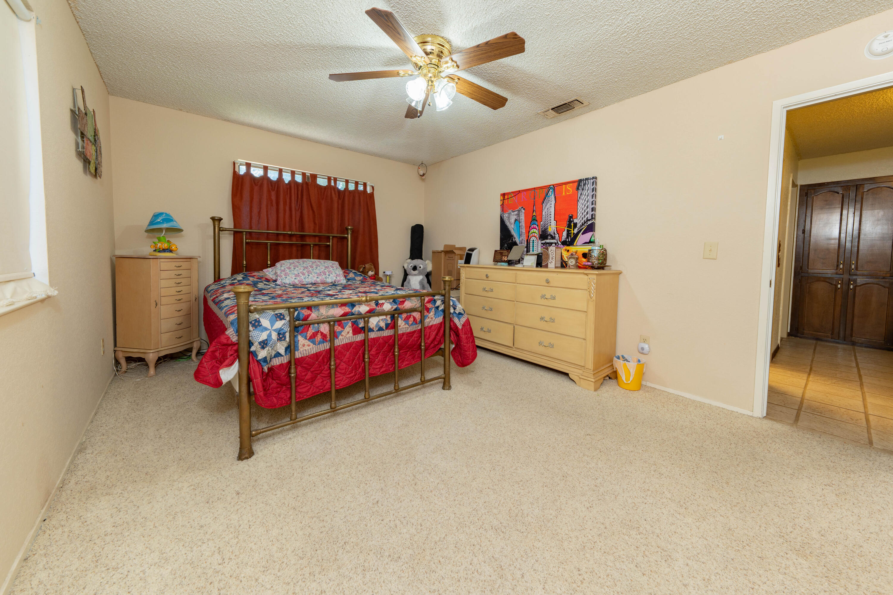 16601 Mustang Dr, Springville, CA 93265