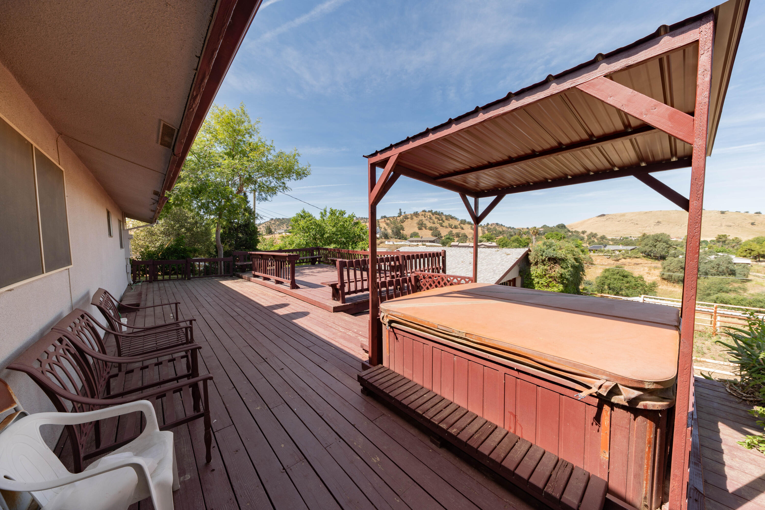 16601 Mustang Dr, Springville, CA 93265