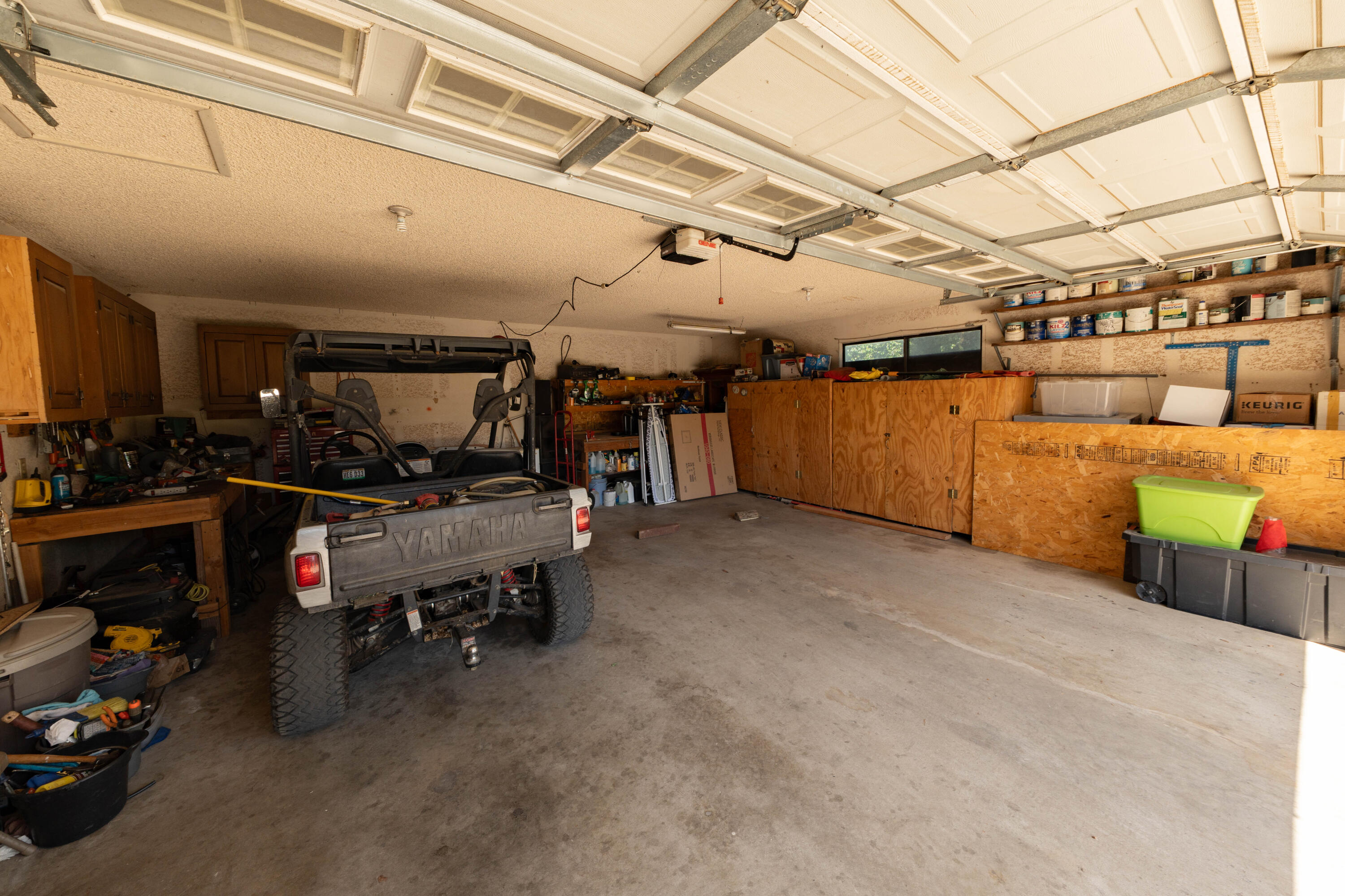 16601 Mustang Dr, Springville, CA 93265