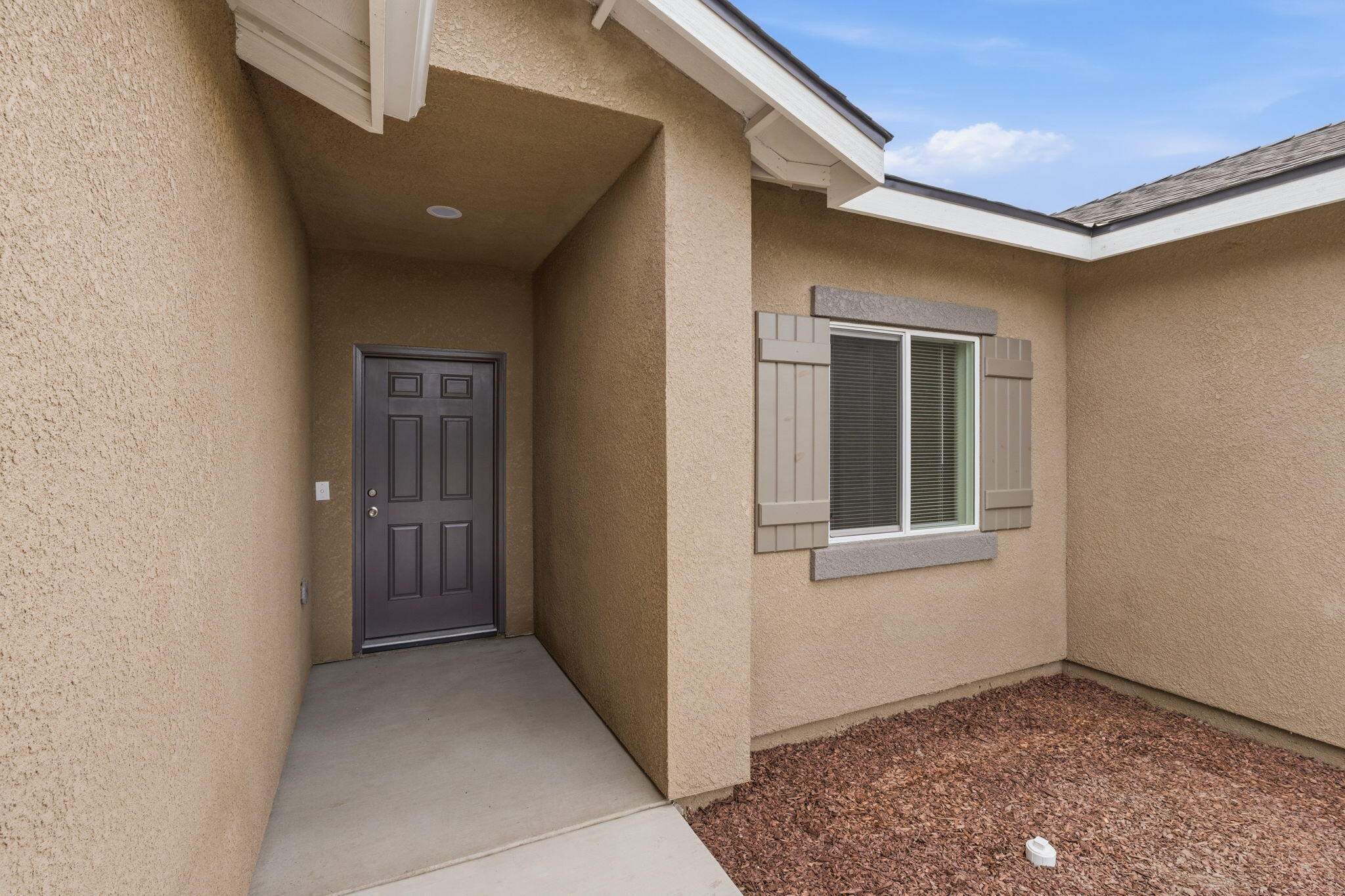 3447 E Douglas Ave, Visalia, CA 93292