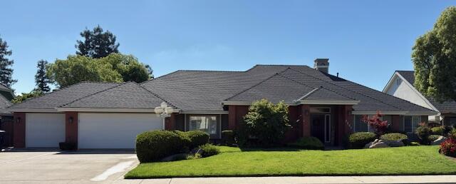 3401 S Bridge St, Visalia, CA 93277