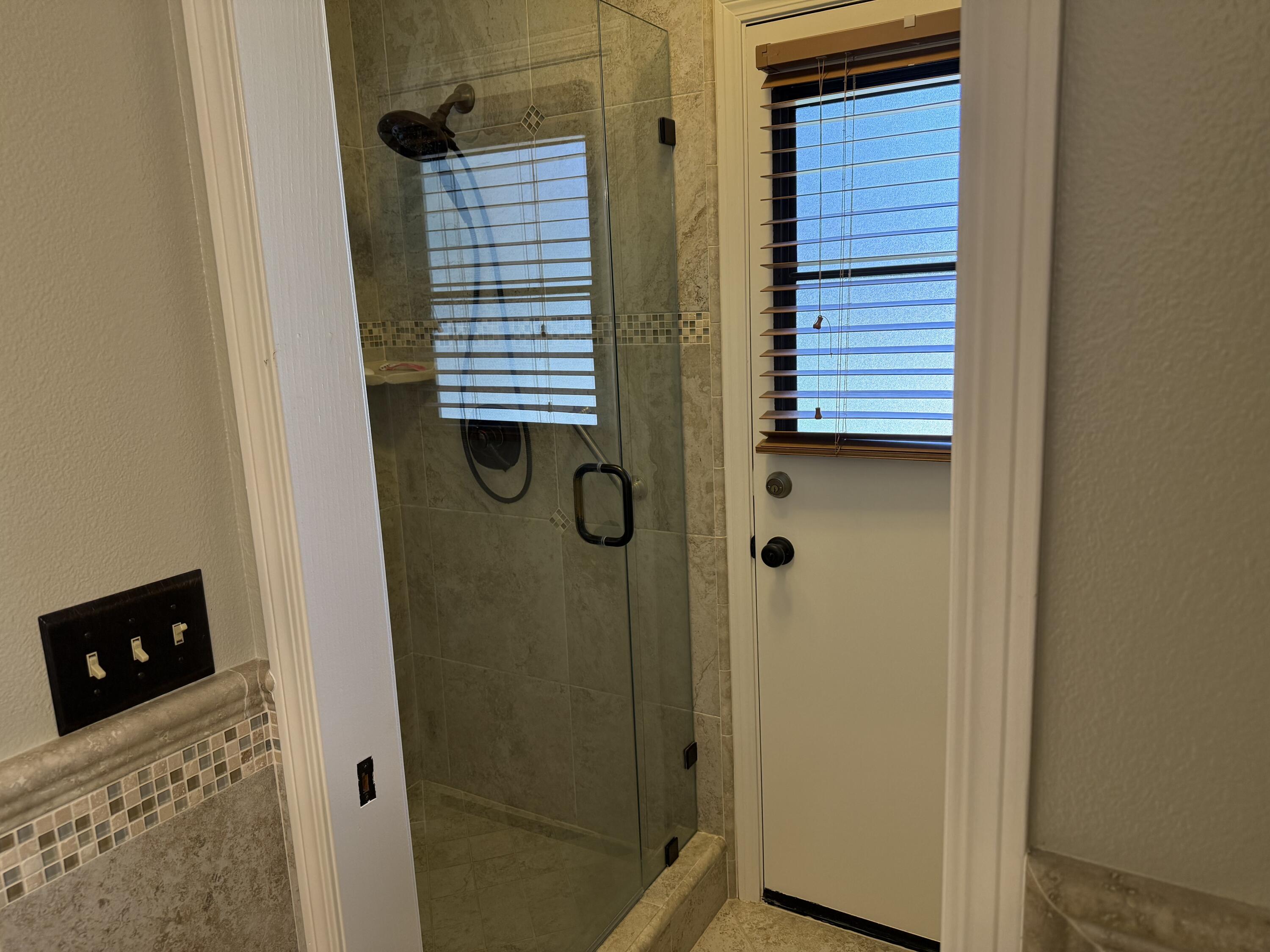 3401 S Bridge St, Visalia, CA 93277