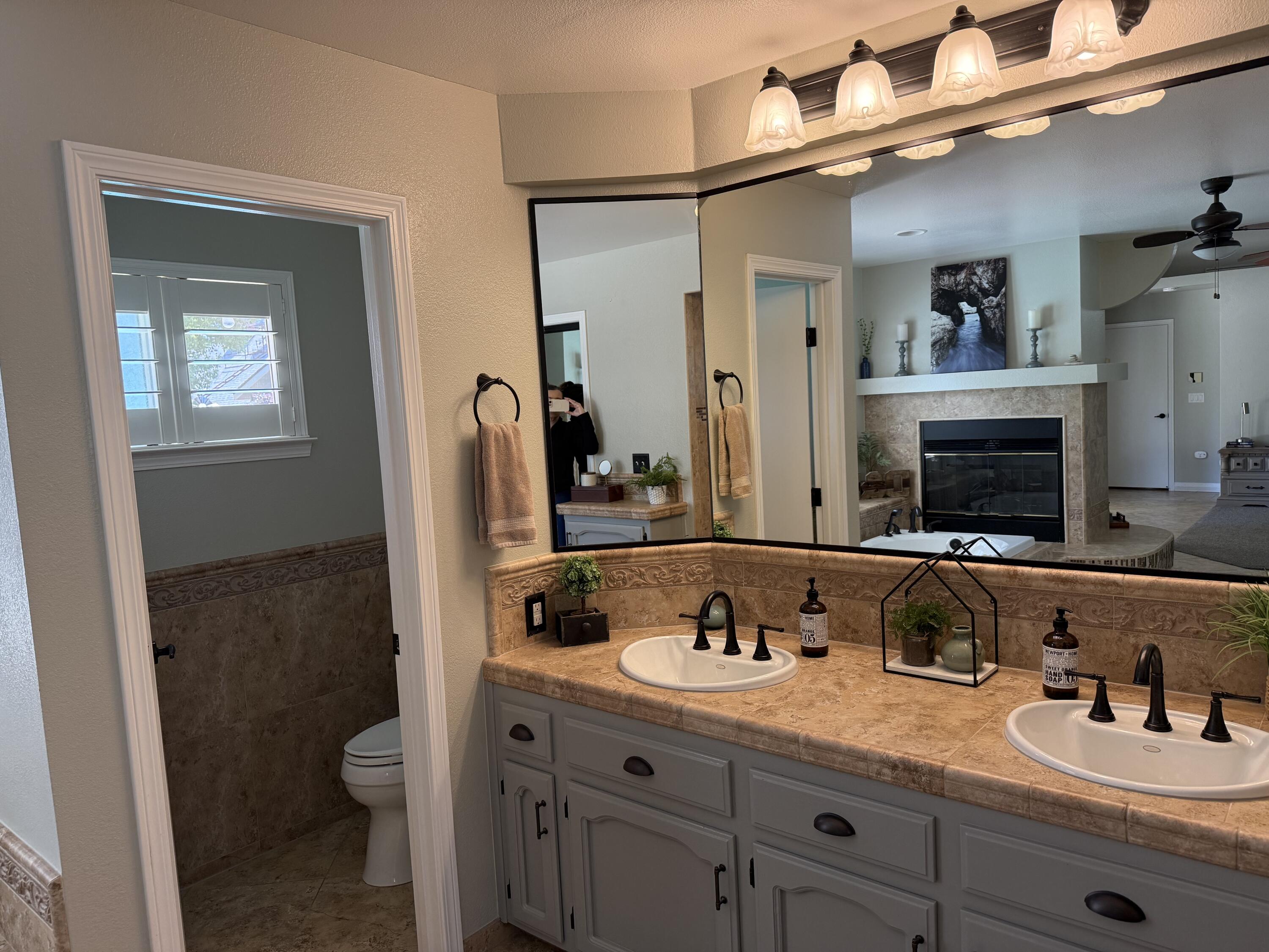 3401 S Bridge St, Visalia, CA 93277