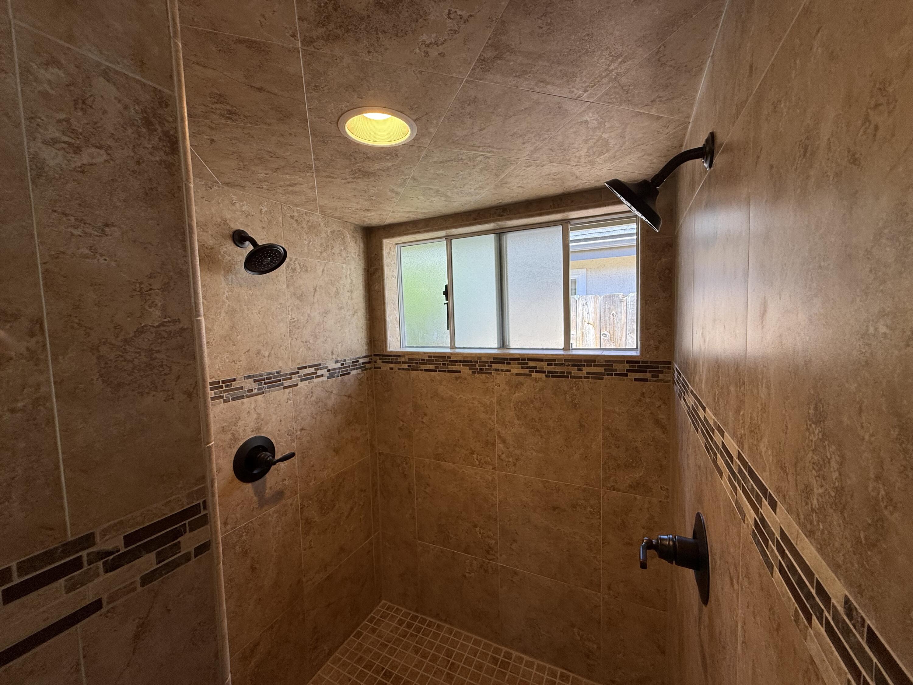 3401 S Bridge St, Visalia, CA 93277