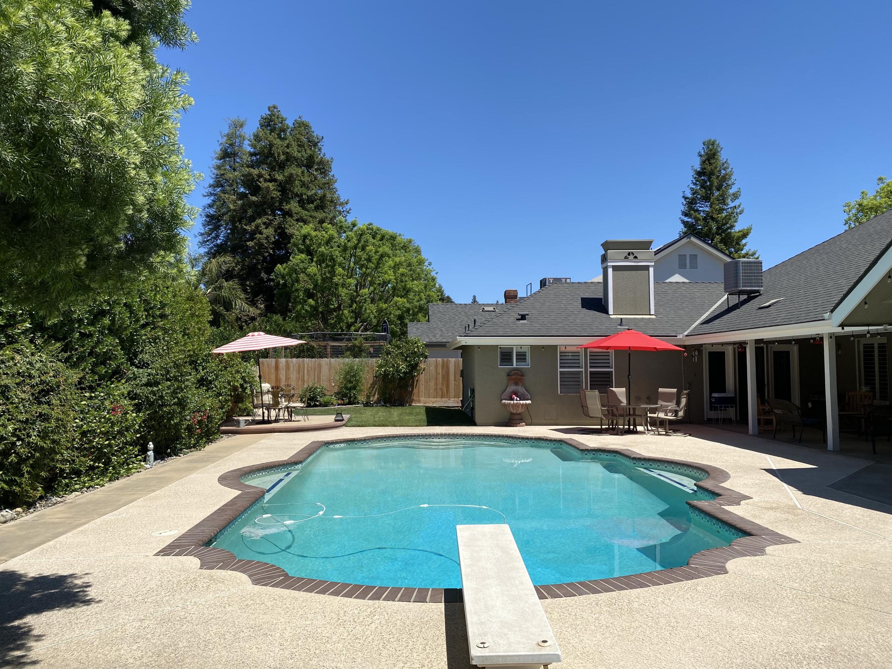 3401 S Bridge St, Visalia, CA 93277