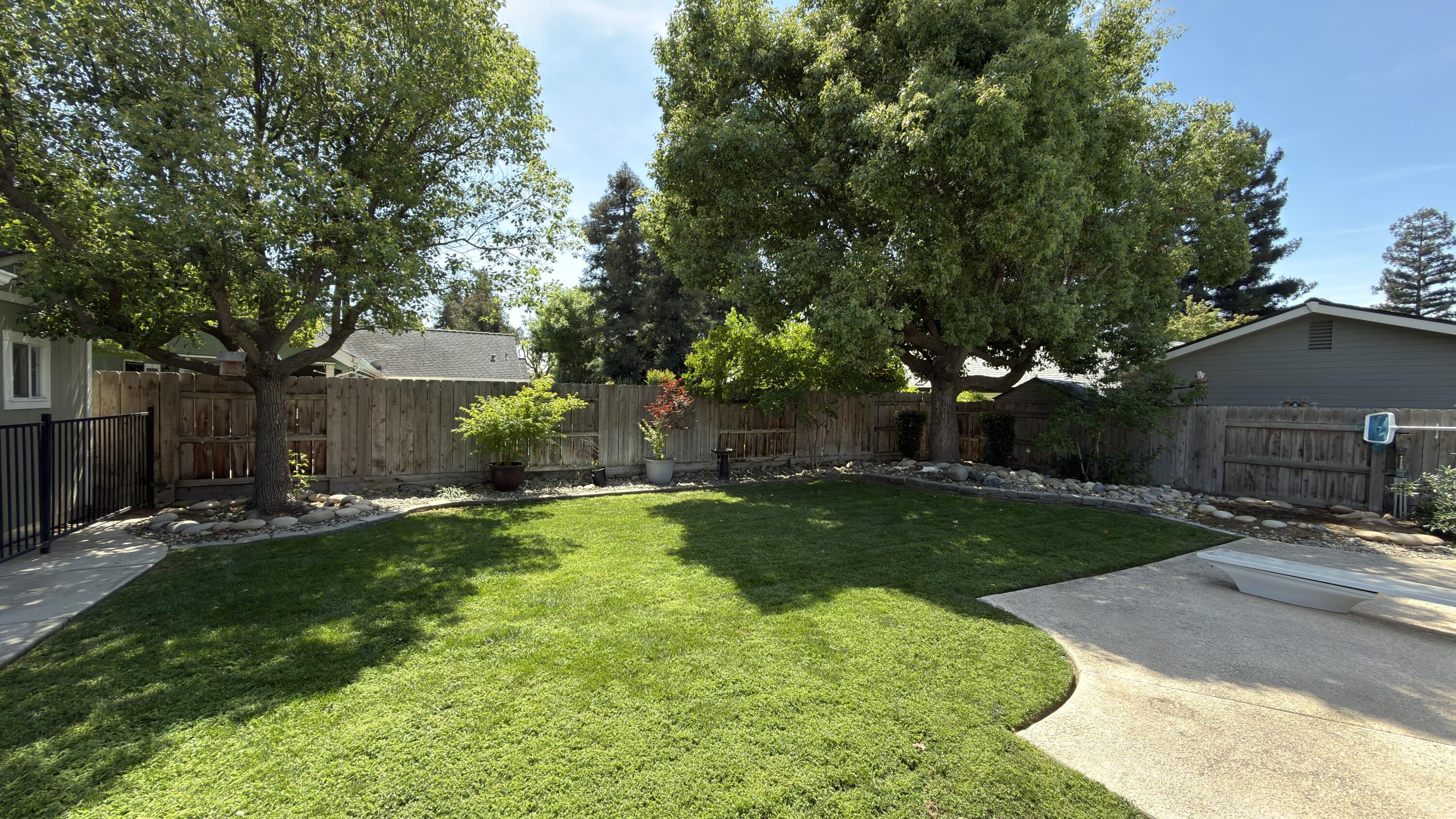 3401 S Bridge St, Visalia, CA 93277