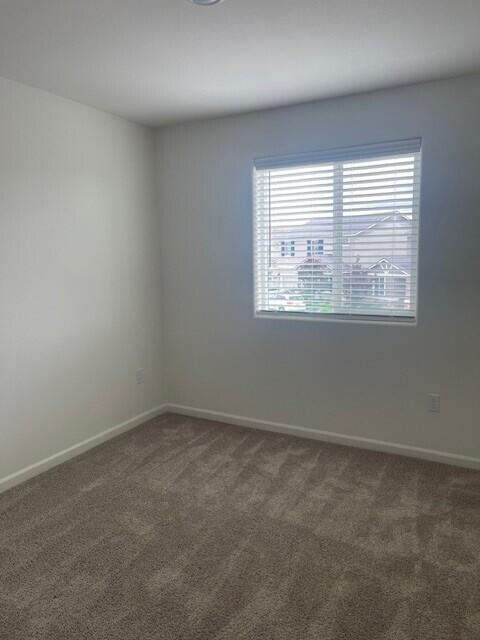 2227 S Crumal St, Visalia, CA 93292