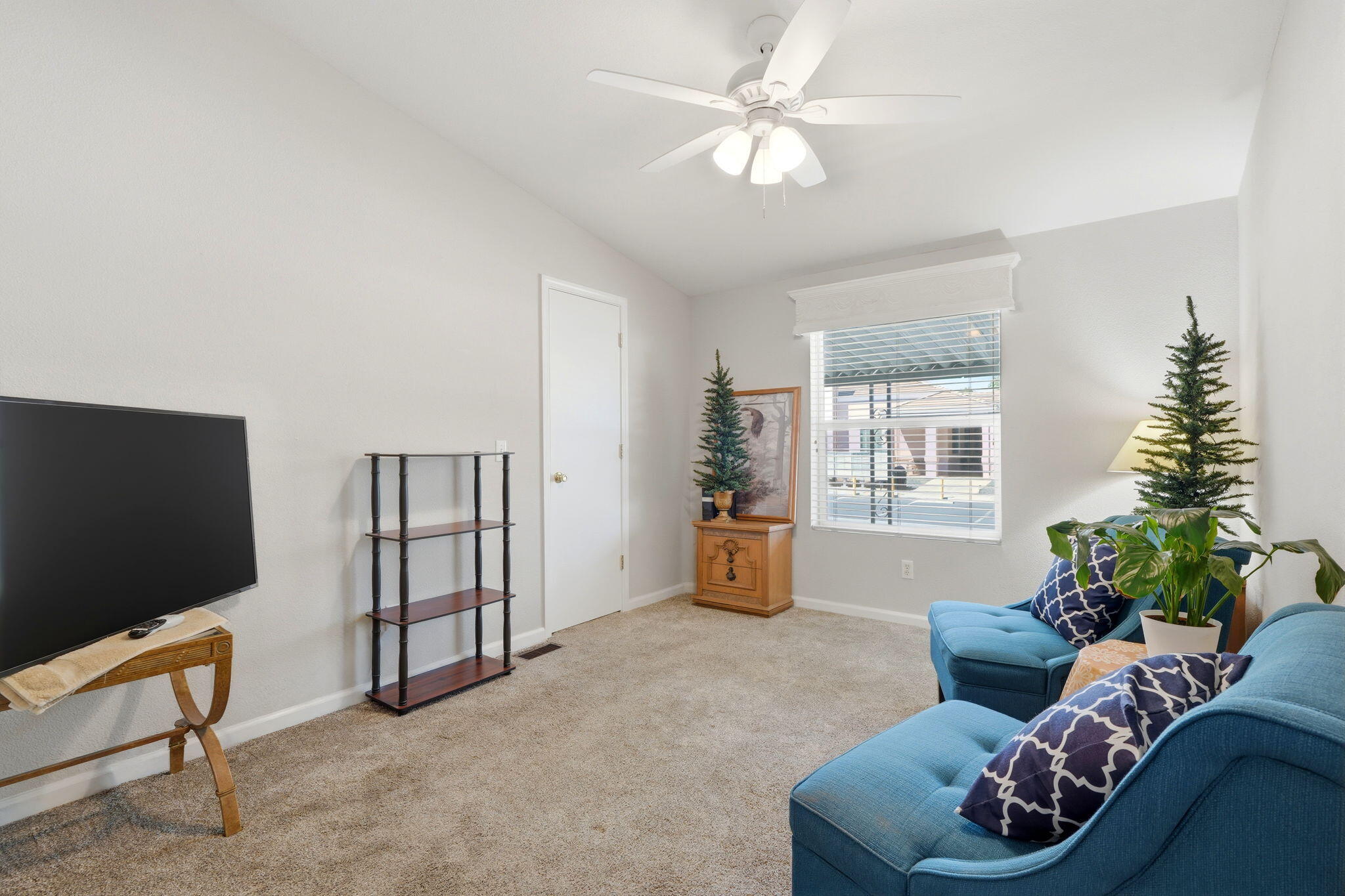 100 S Westwood St #91, Porterville, CA 93257