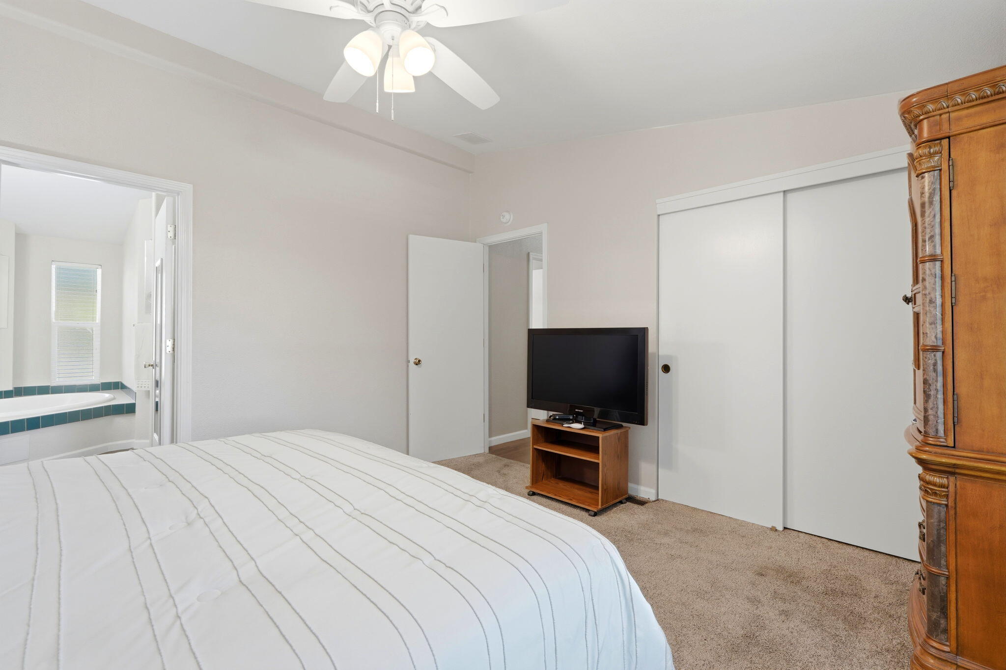 100 S Westwood St #91, Porterville, CA 93257