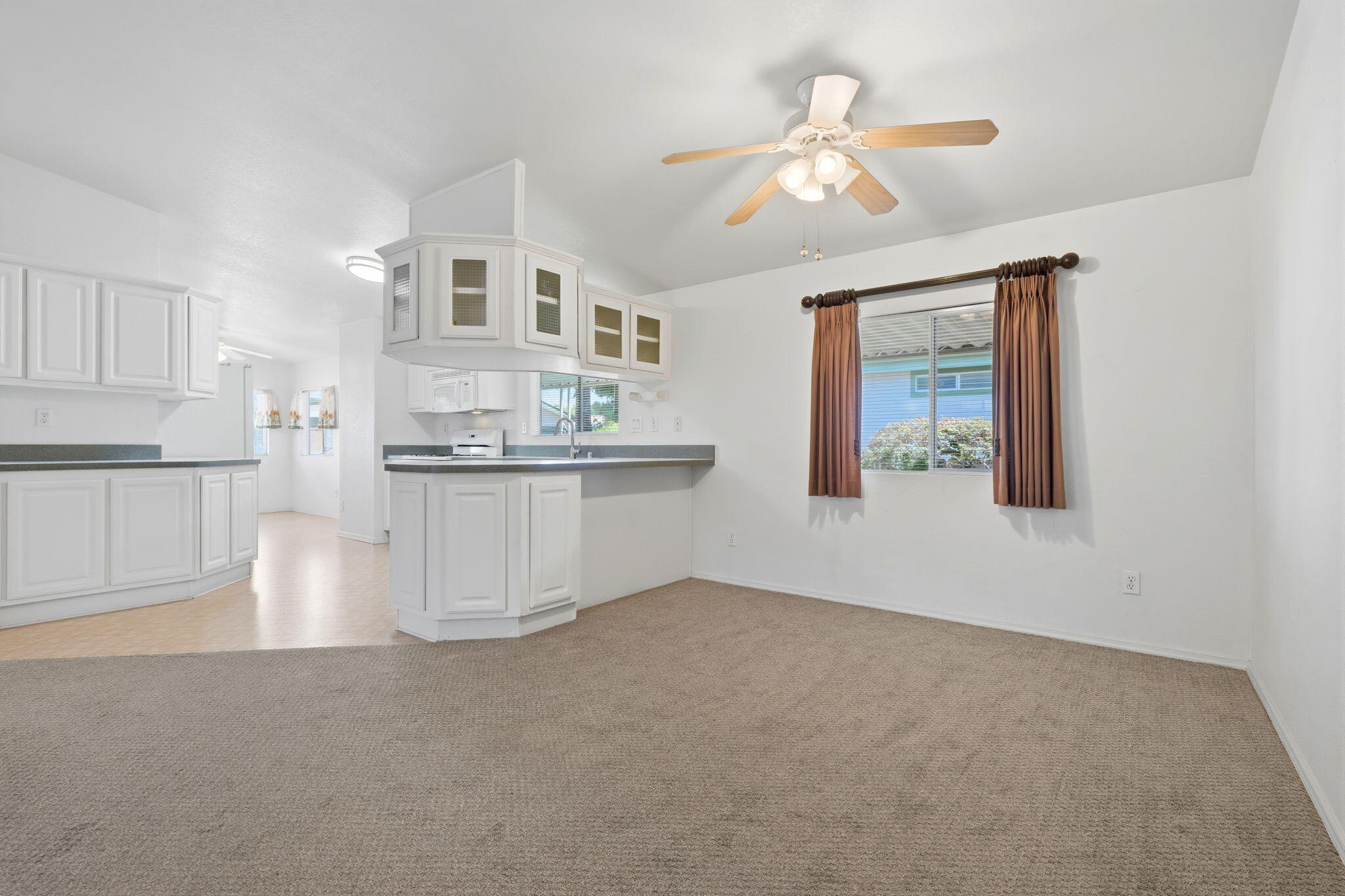 100 S Westwood St #129, Porterville, CA 93257